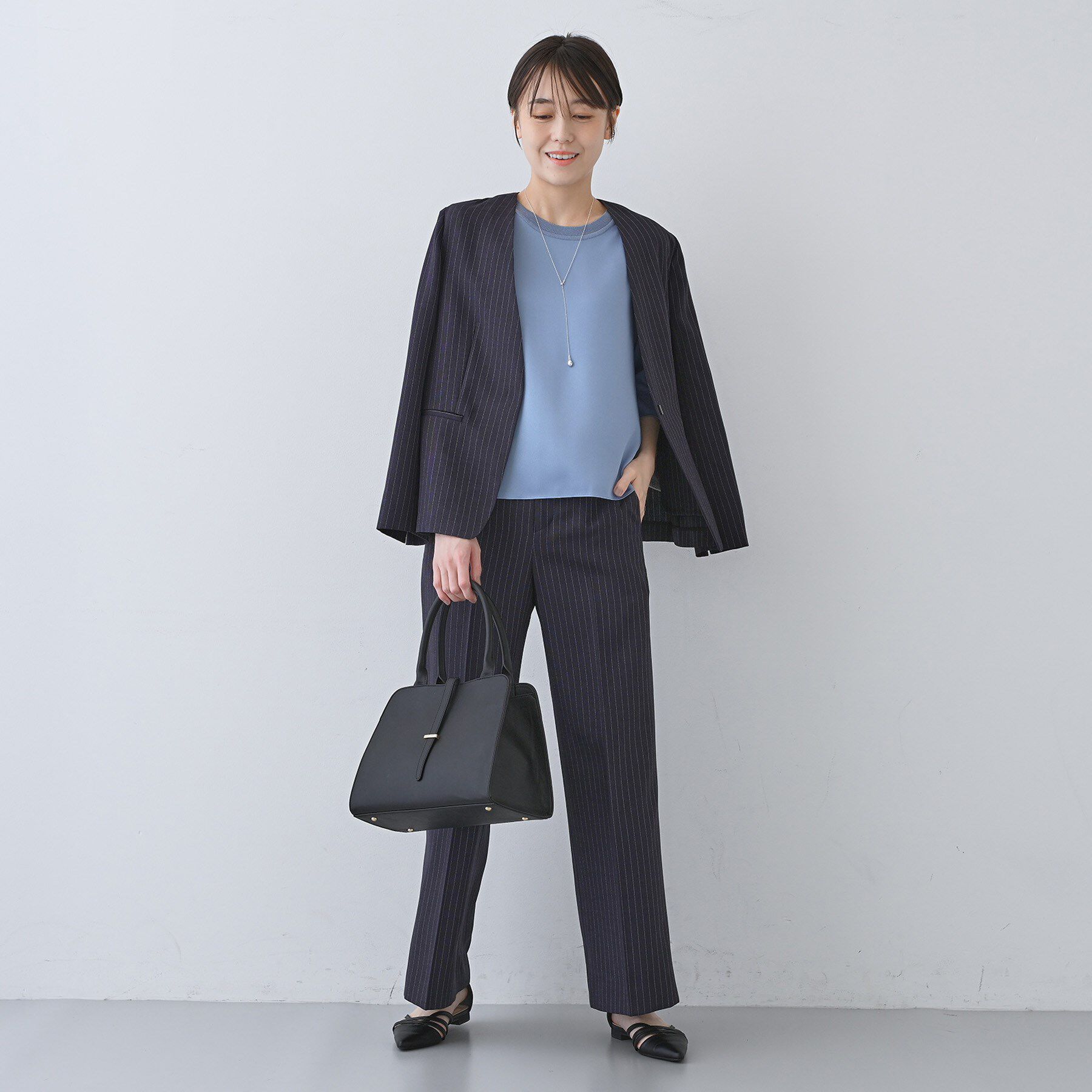 INDIVI「【洗える／5分袖】シルク風素材オフィスブラウス」|シャツ・ブラウス|