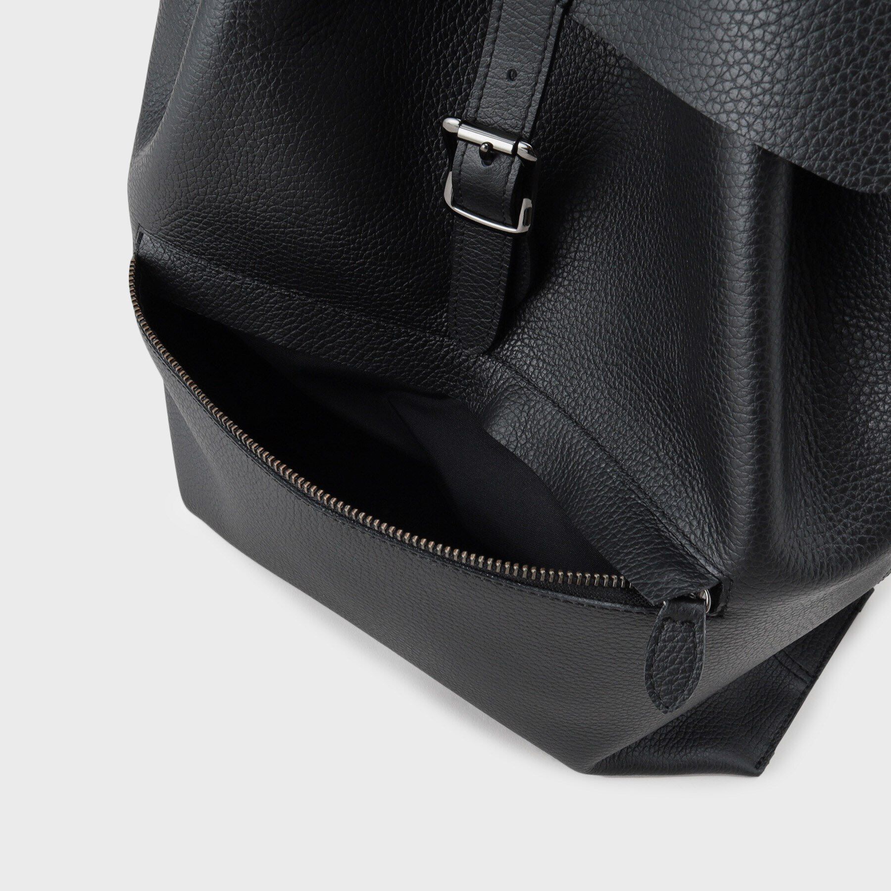 TAKEO KIKUCHI「【THE FLAGSHIP】ダブルフェイス レザーリュック」|リュック|