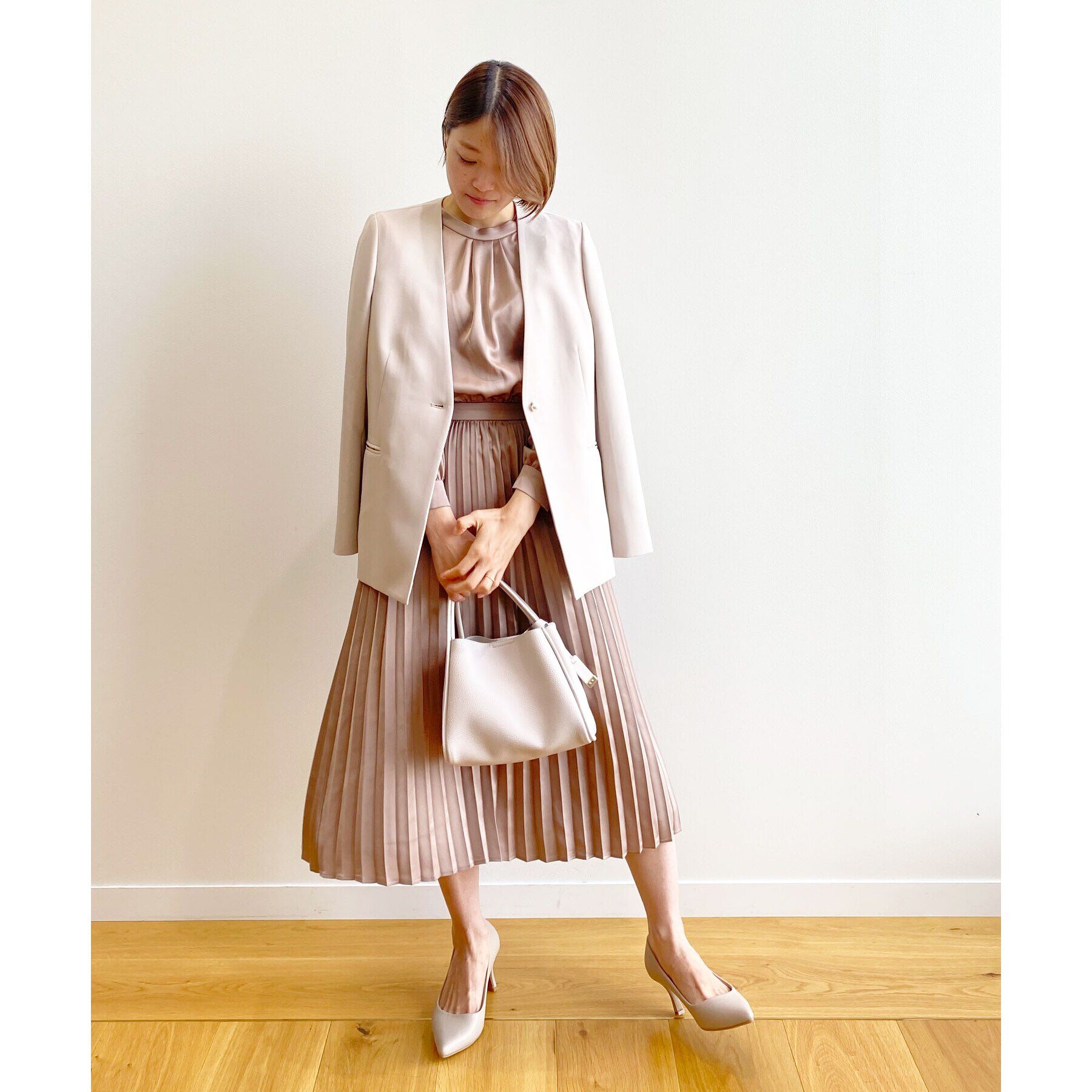 OPAQUE.CLIP「《通勤対応》 サテンプリーツワンピース【洗濯機洗い可】」|ワンピース|