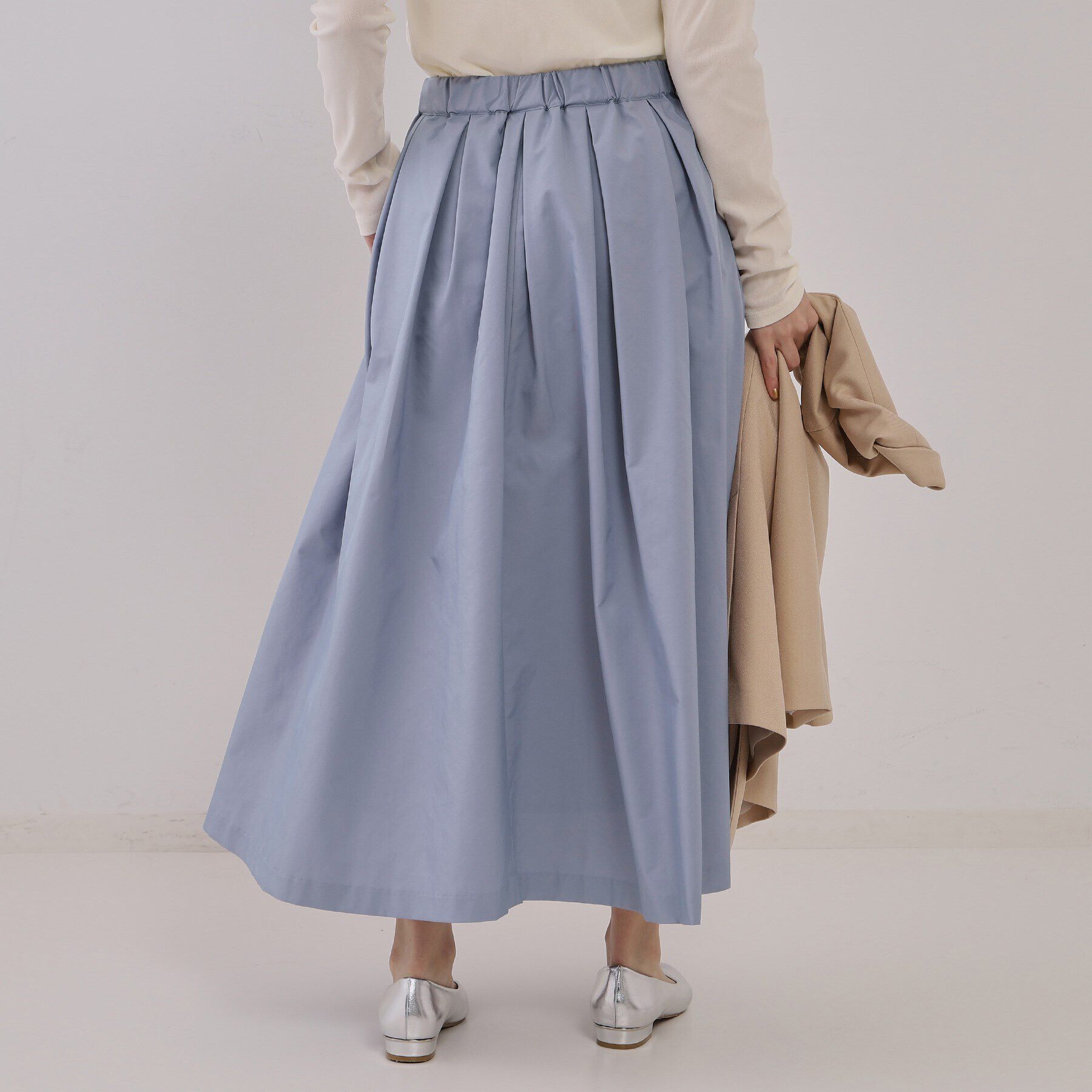 OPAQUE.CLIP「シャンブレータックフレアスカート【洗濯機洗い可】」|スカート|