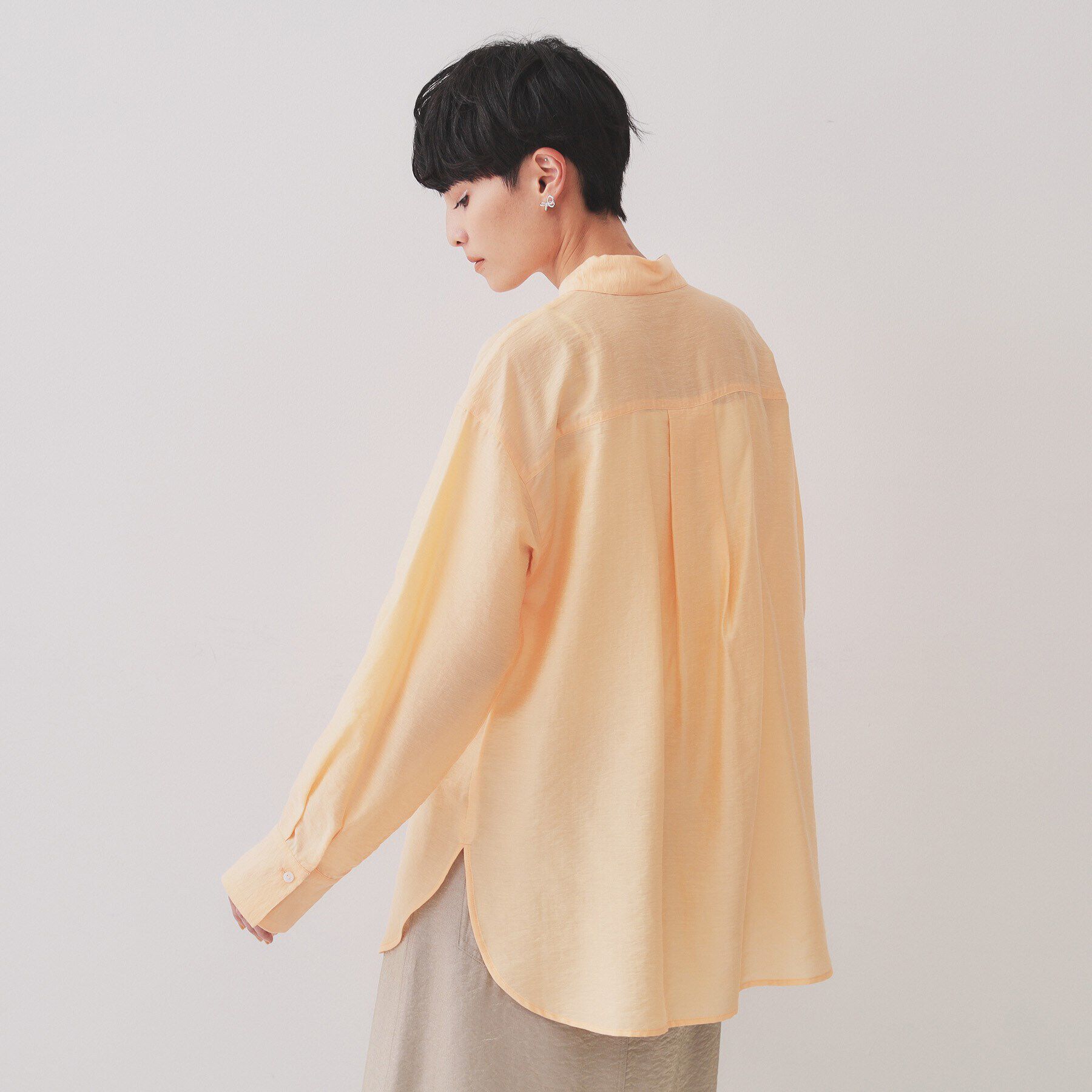 OPAQUE.CLIP「《andGIRL掲載》麻混シアーダブルポケットシャツ【洗濯機洗い可】」|シャツ・ブラウス|