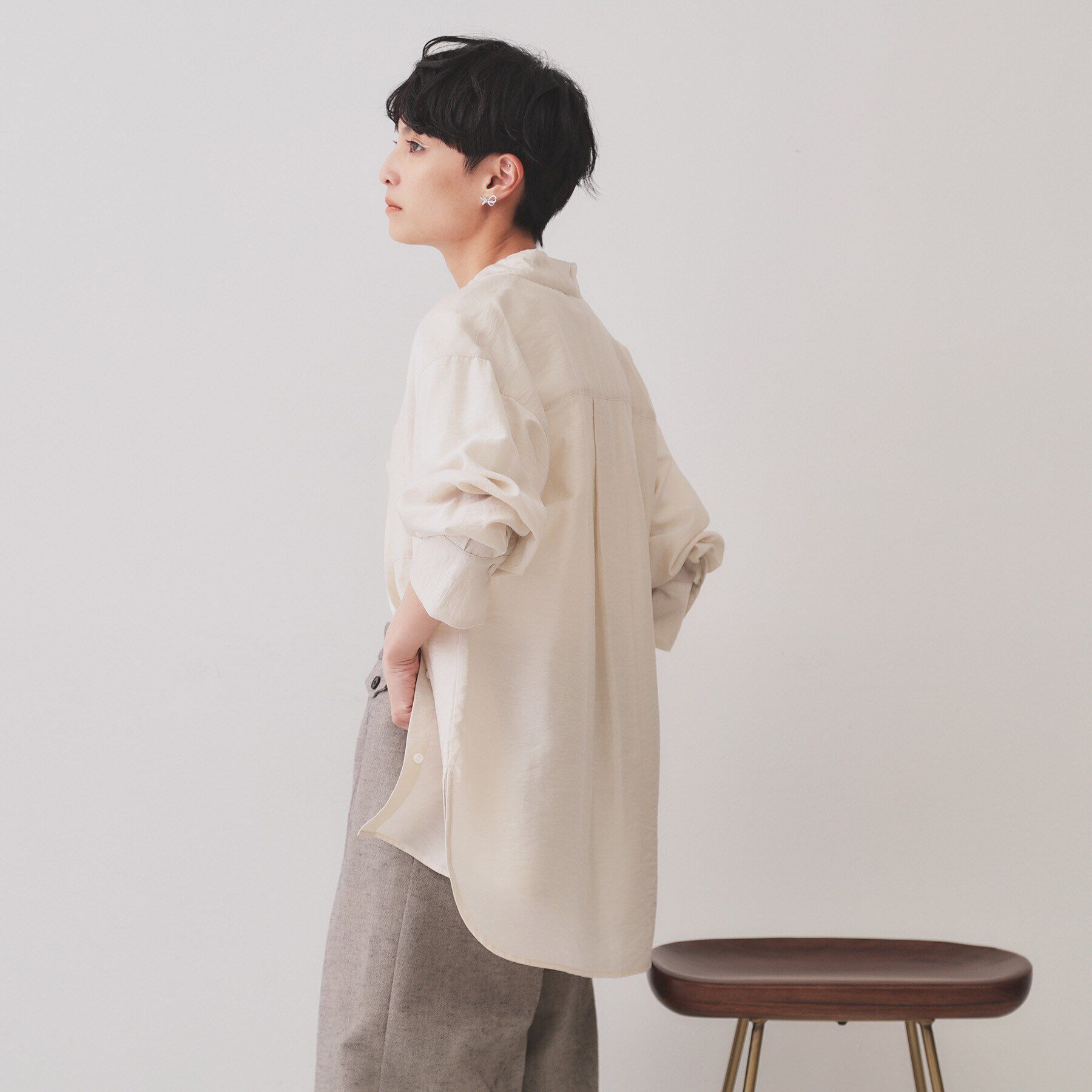 OPAQUE.CLIP「《andGIRL掲載》麻混シアーダブルポケットシャツ【洗濯機洗い可】」|シャツ・ブラウス|