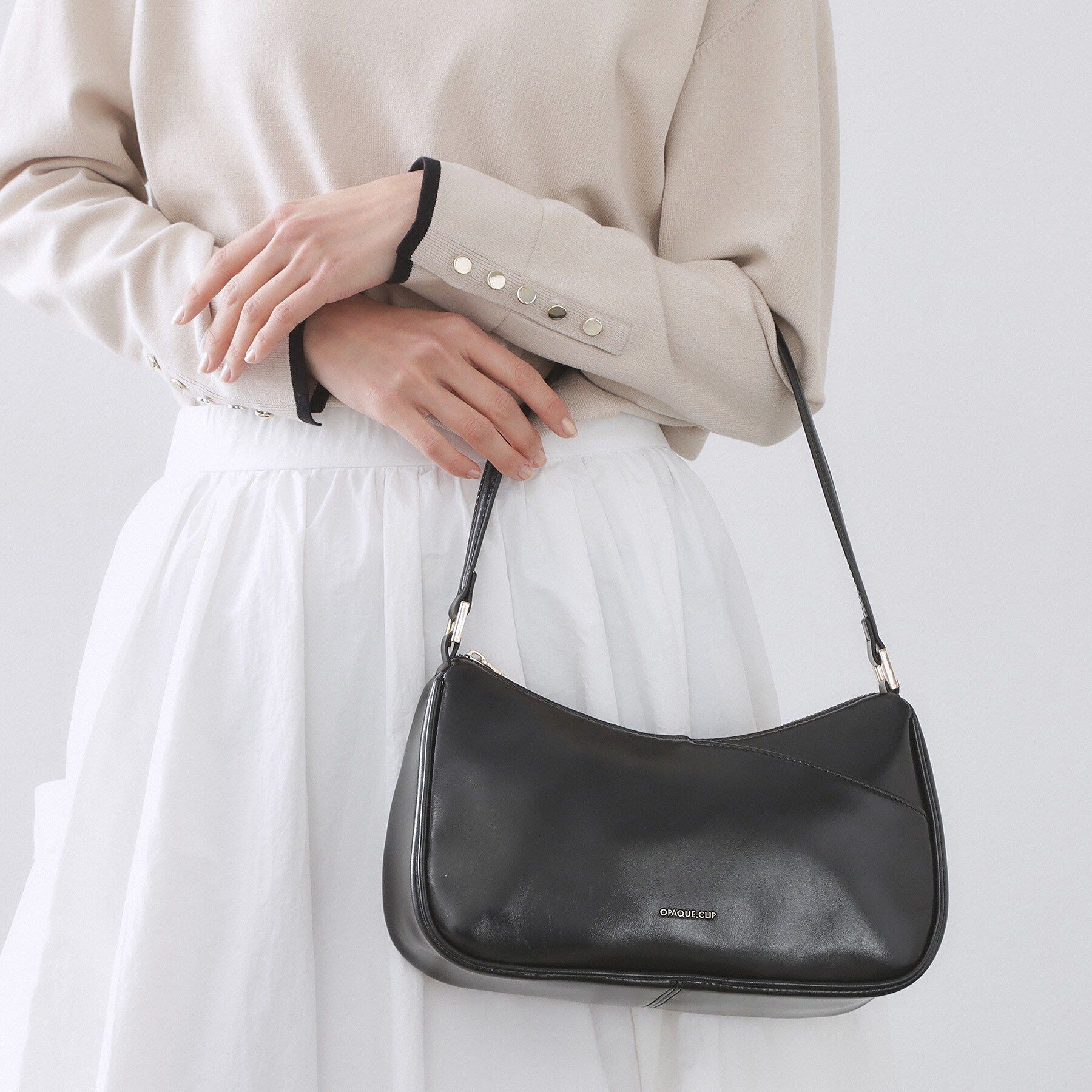 OPAQUE.CLIP「スラッシュポケットショルダーバッグ」|ショルダー・メッセンジャー|