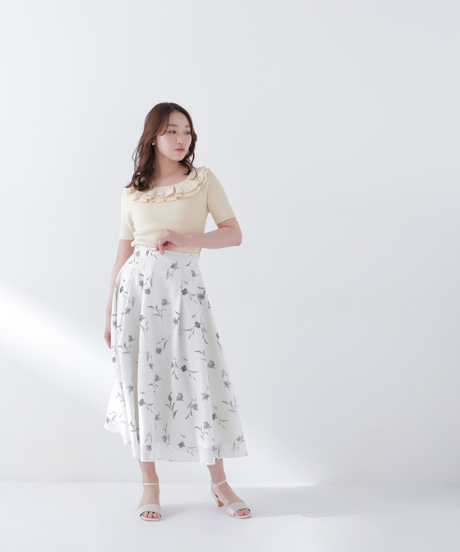  「フリルトリムカラーニット」|ニット・セーター|