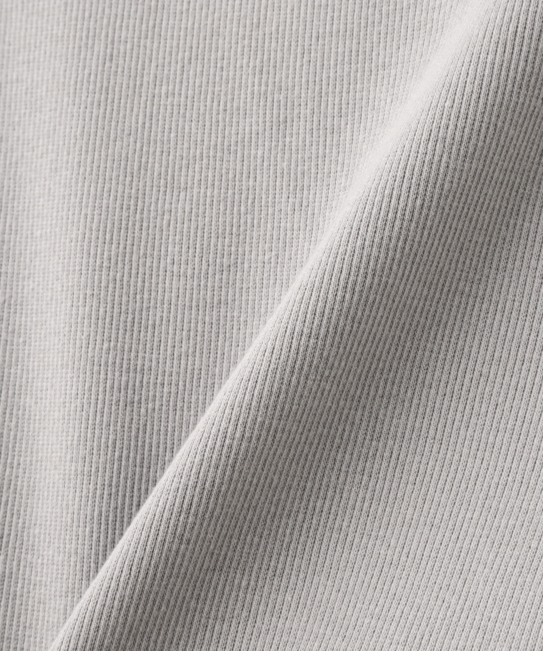  「カップ付きショート丈キャミソール」|Tシャツ・カットソー|