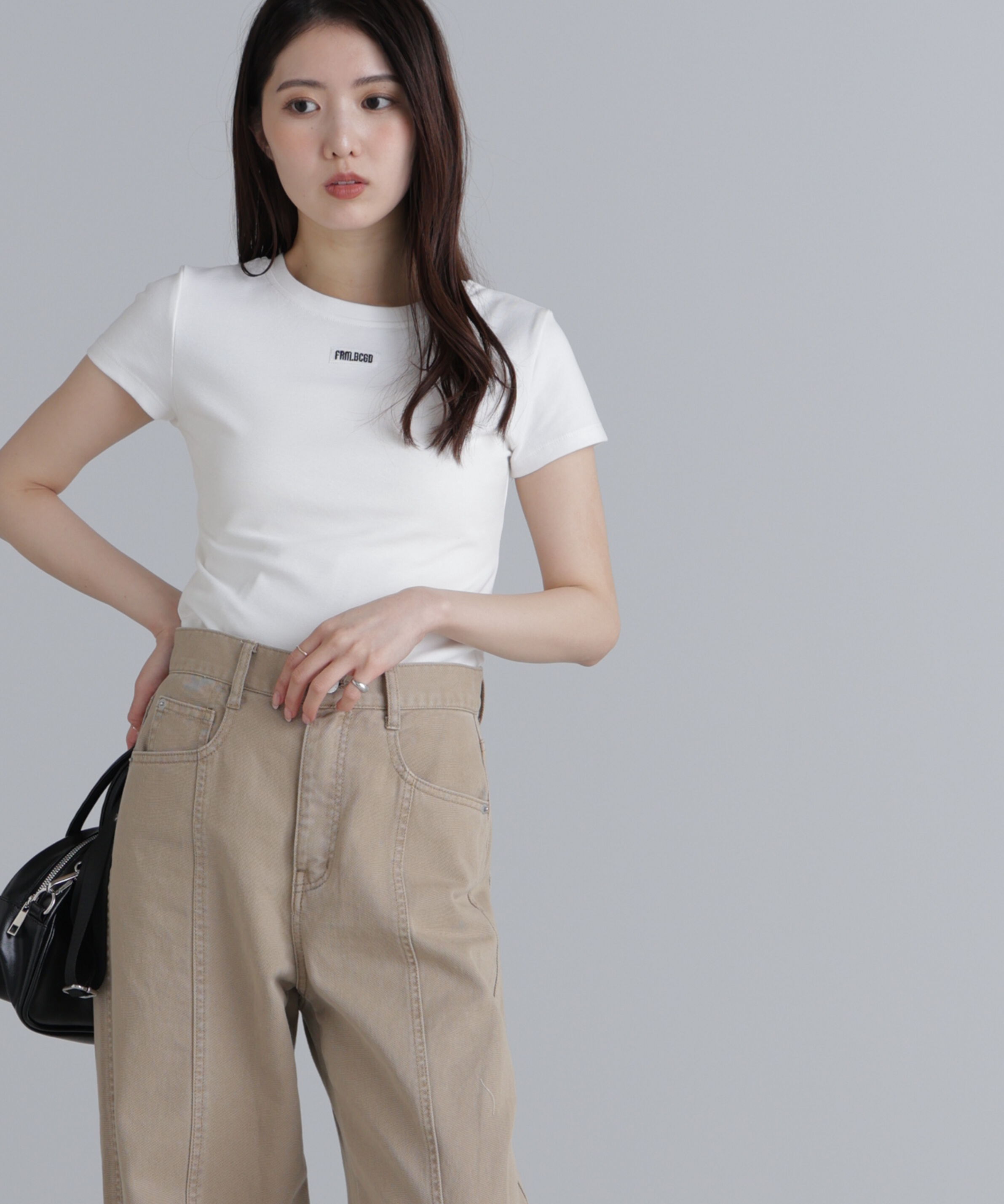  「ロゴ刺繍タグTシャツ」|Tシャツ・カットソー|