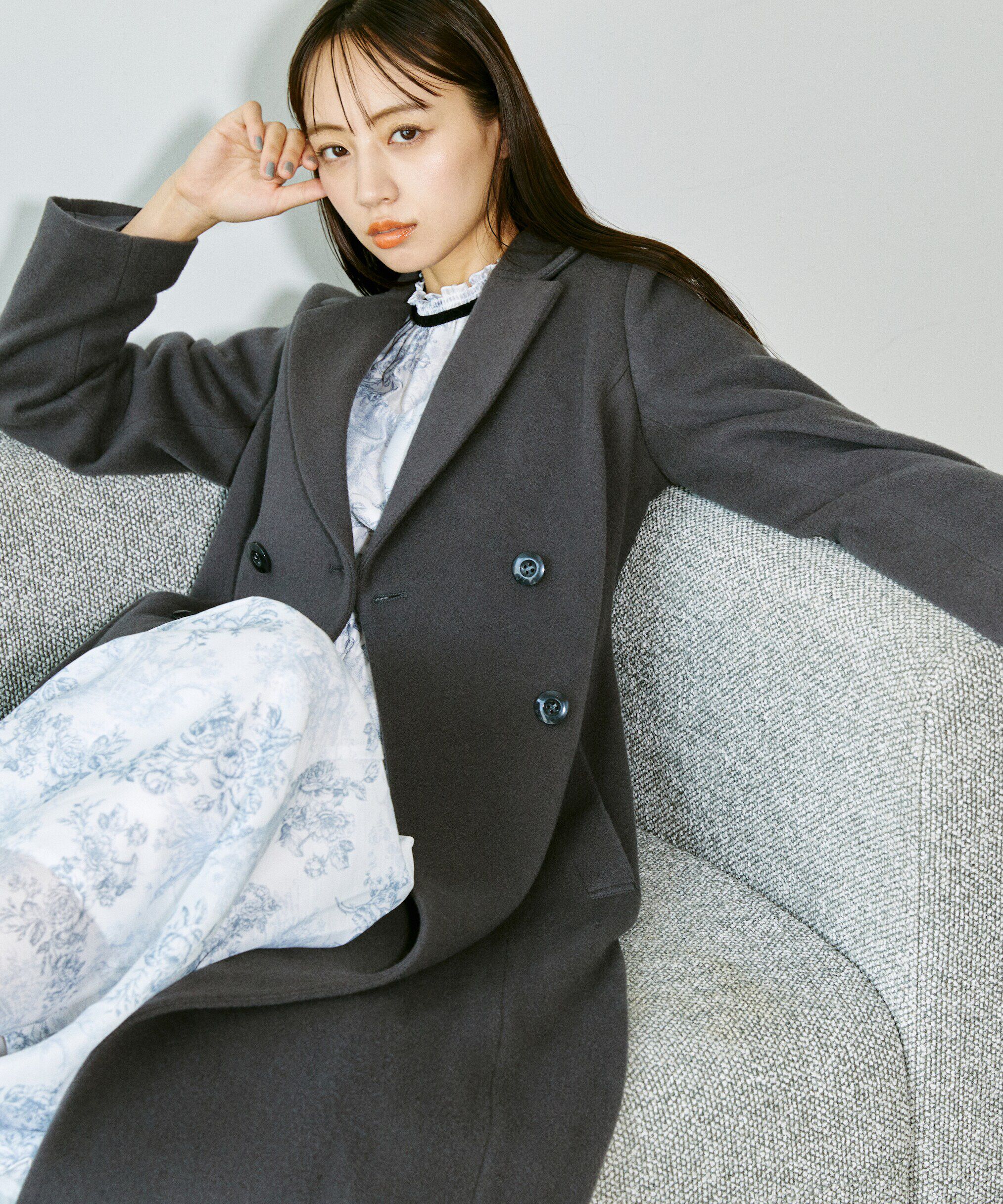  「ロイヤルドレスコート」|その他|チャコールグ 1