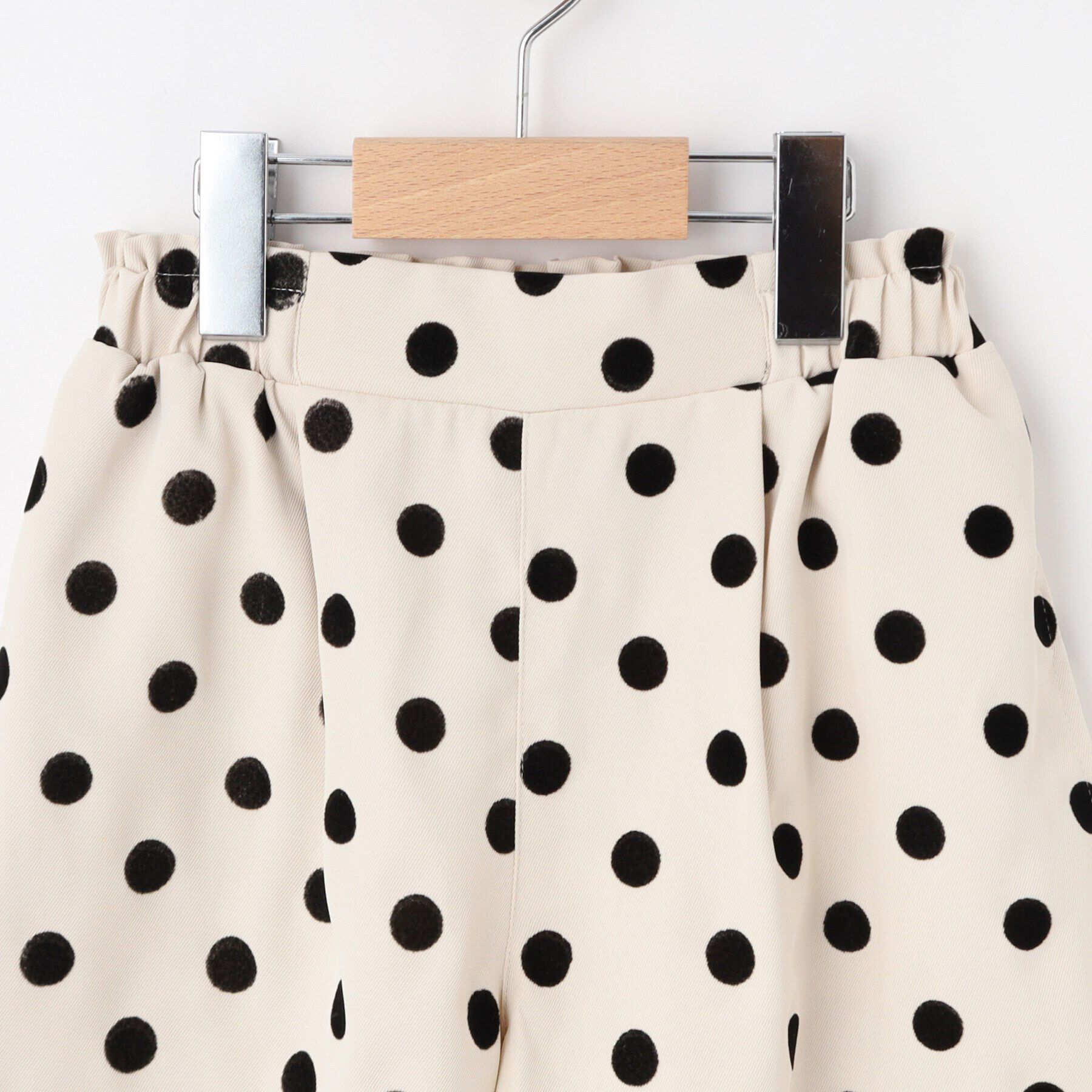 SHOO･LA･RUE「【100-140cm/プチセレ/セットアップ可】フロッキードットショートパンツ」|キュロット|