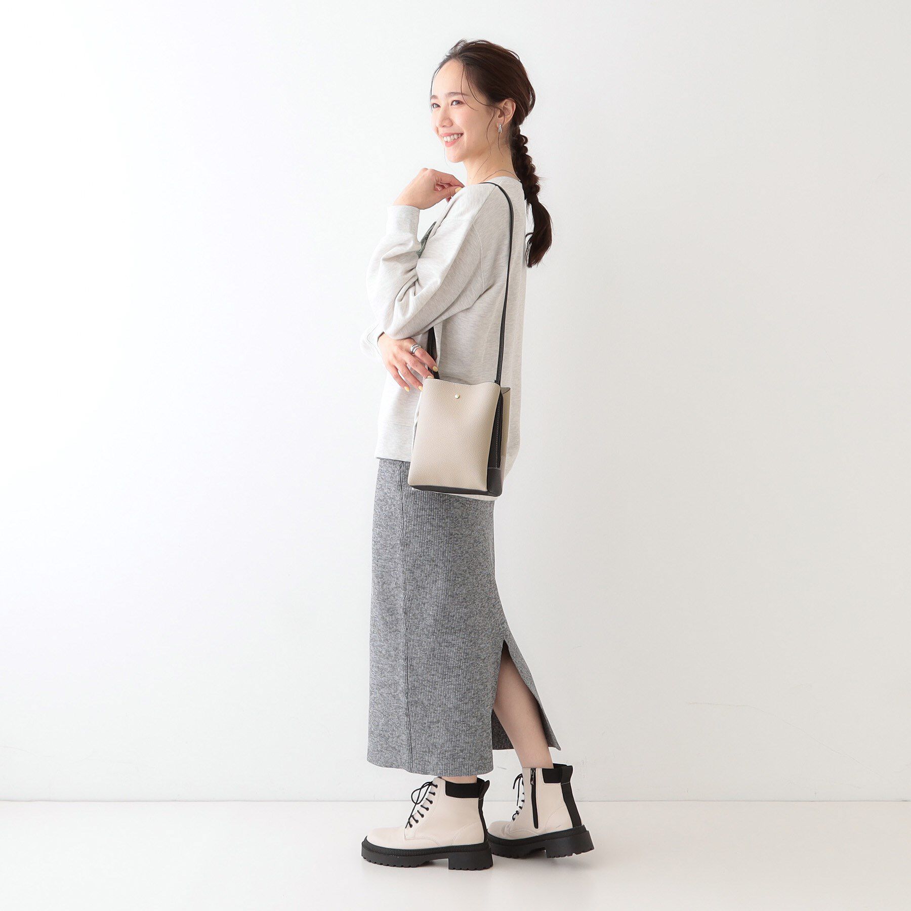 SHOO･LA･RUE「【軽量】ふわっと軽い 3層ショルダーバッグ」|ショルダー・メッセンジャー|