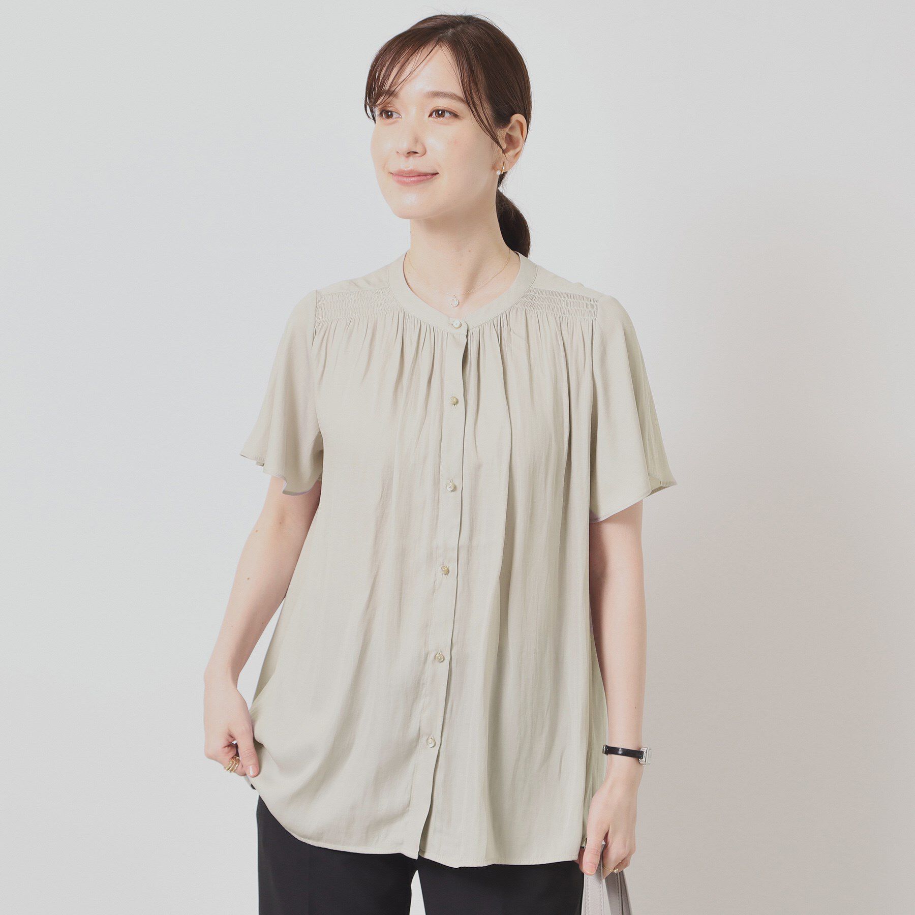 ITS&rsquo;DEMO「【手洗い可】サテンフレア袖ブラウス」|シャツ・ブラウス|