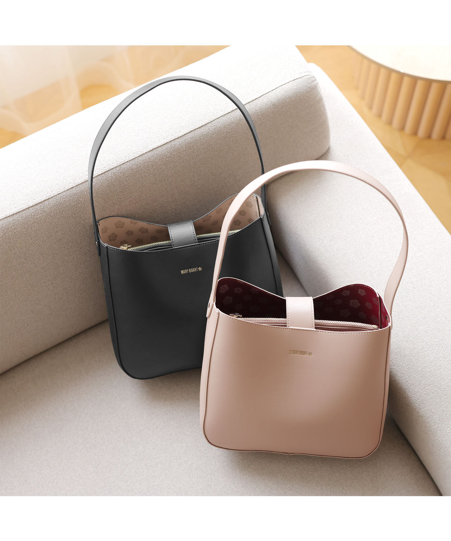 MARY QUANT「フリップサイドデイジー ワンショルダー」|ショルダー・メッセンジャー|