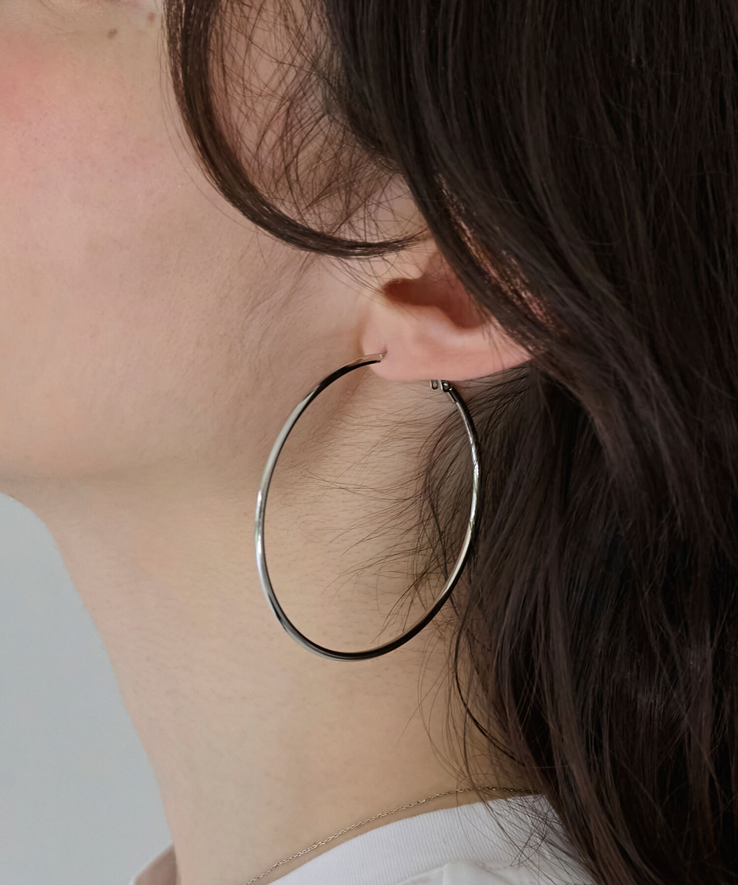 Phoebe「【金属アレルギー対応】ライトフープビッグピアス　シルバー/ステンレス/大振り」|ピアス|