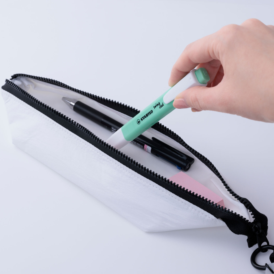  「ペンケース／ハンドストラップコレクション」|ステーショナリー|