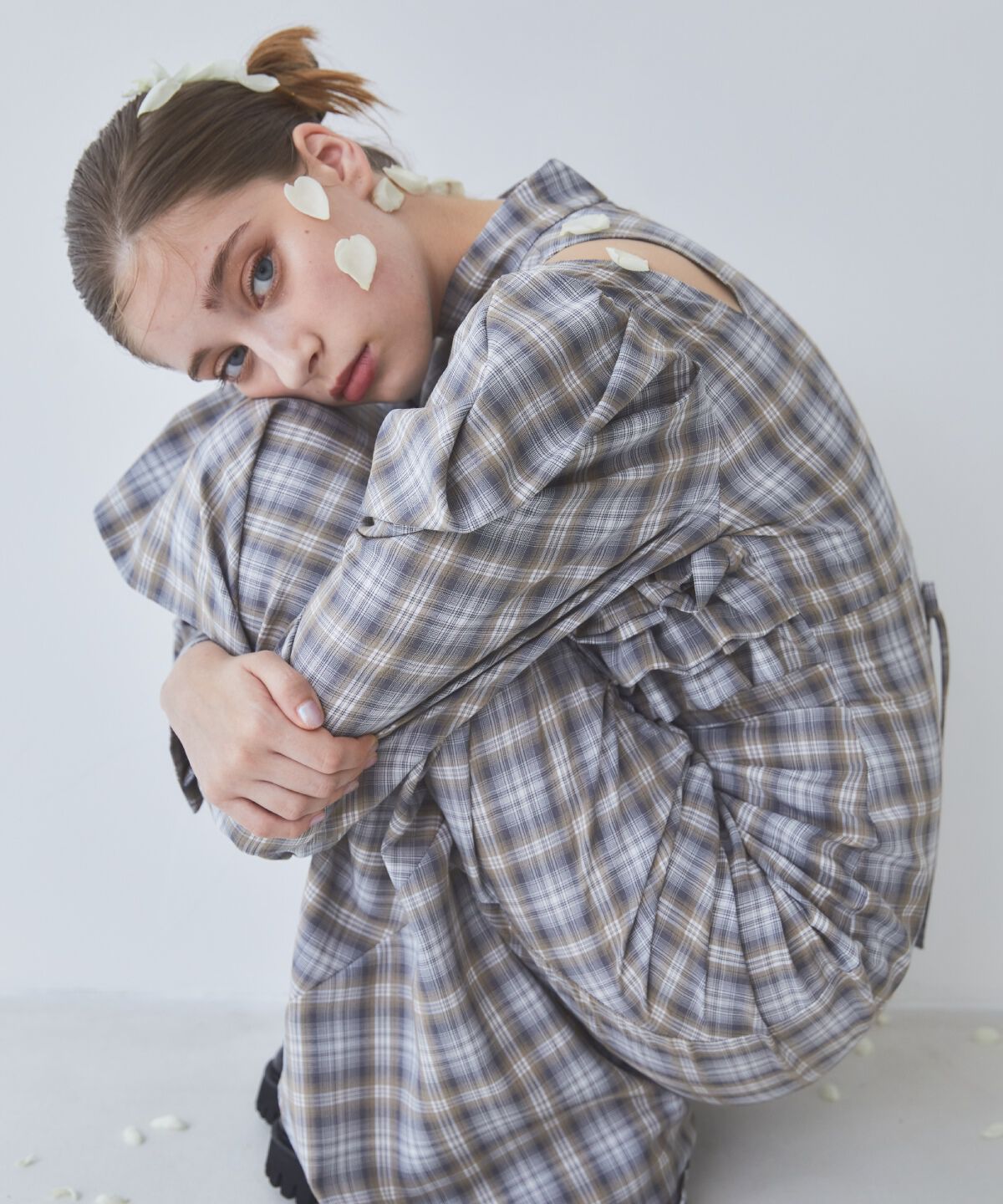 REDYAZEL「フリルドロストワンピース」|ワンピース|