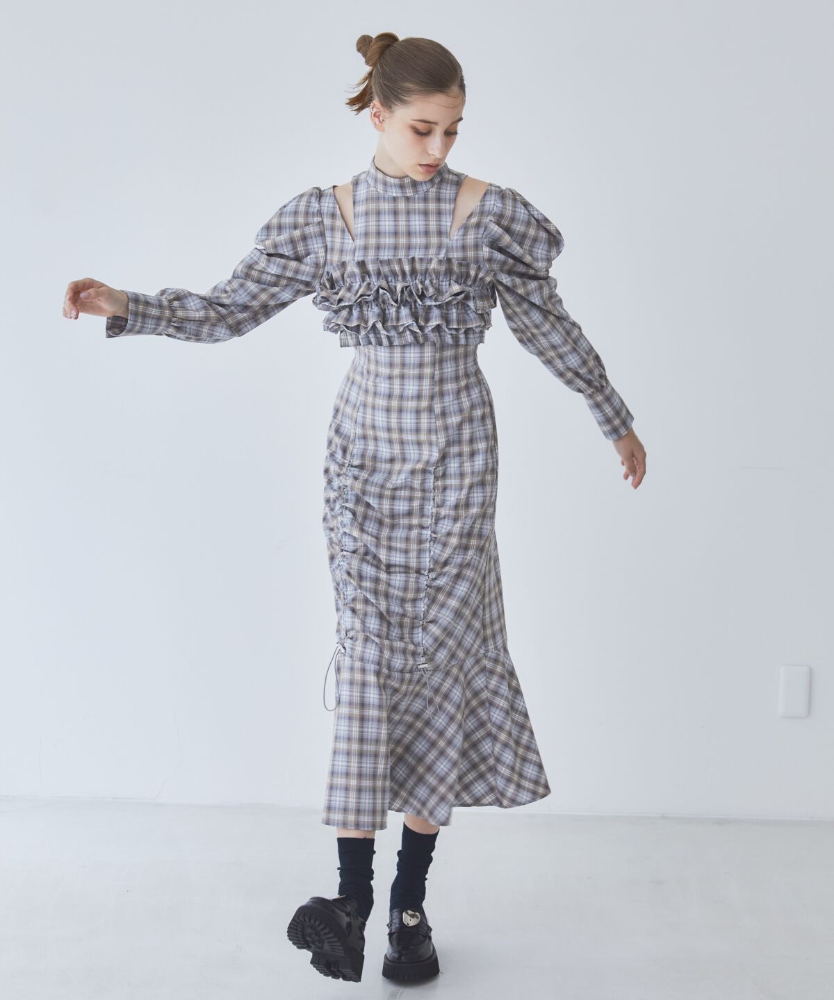 REDYAZEL「フリルドロストワンピース」|ワンピース|