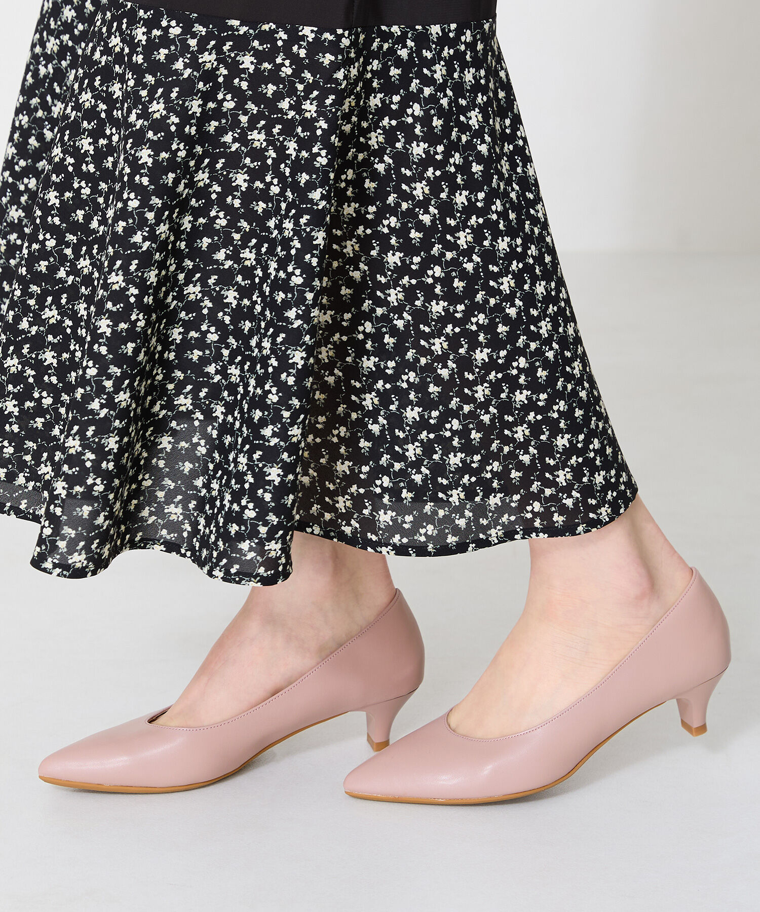 ORiental TRaffic「【跳べるパンプス/シリーズ累計１５０万足突破】ポインテッドトゥ4cmヒール/R-3217 パンプス クッション」|パンプス|