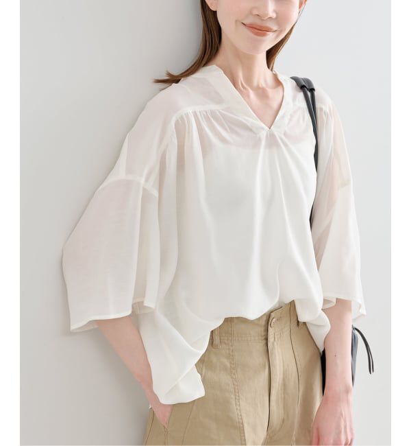 U by SPICK&SPAN「《予約》シルキーシフォンギャザーブラウス」|シャツ・ブラウス|ホワイト