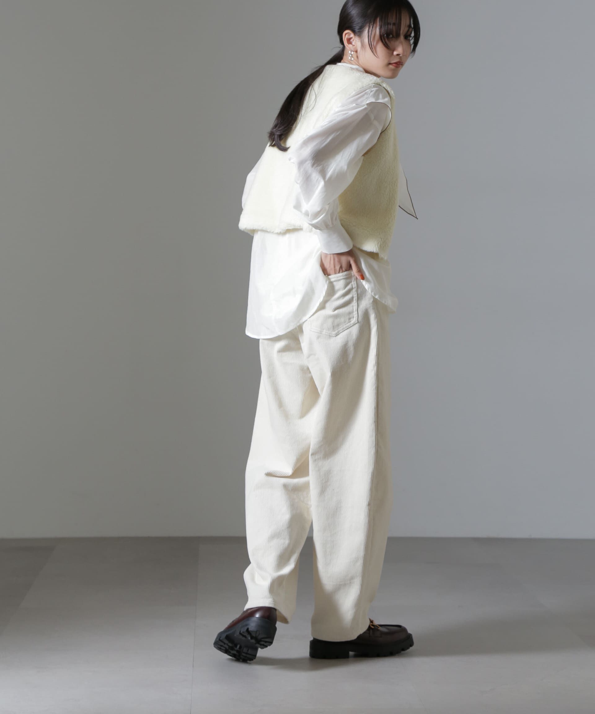 nano･universe「コーデュロイワイドカーブパンツ（セットアップ可）」|チノ|