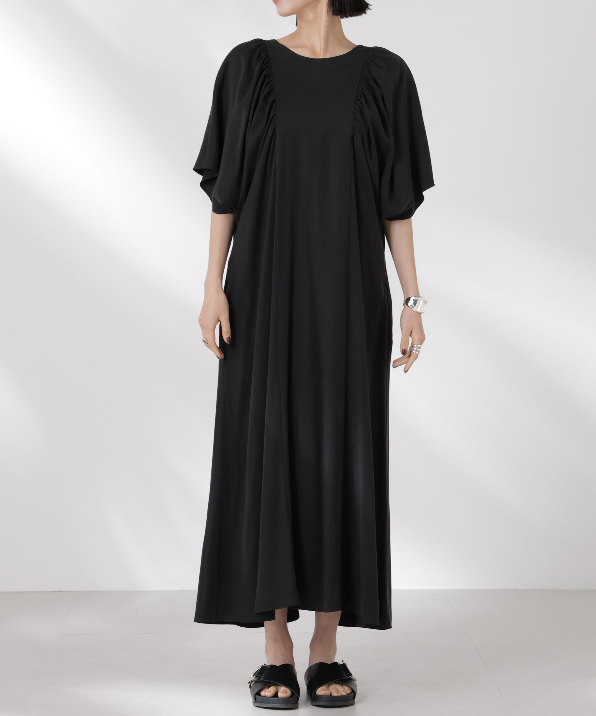 nano･universe「前後2wayボリュームギャザーワンピース」|ワンピース|