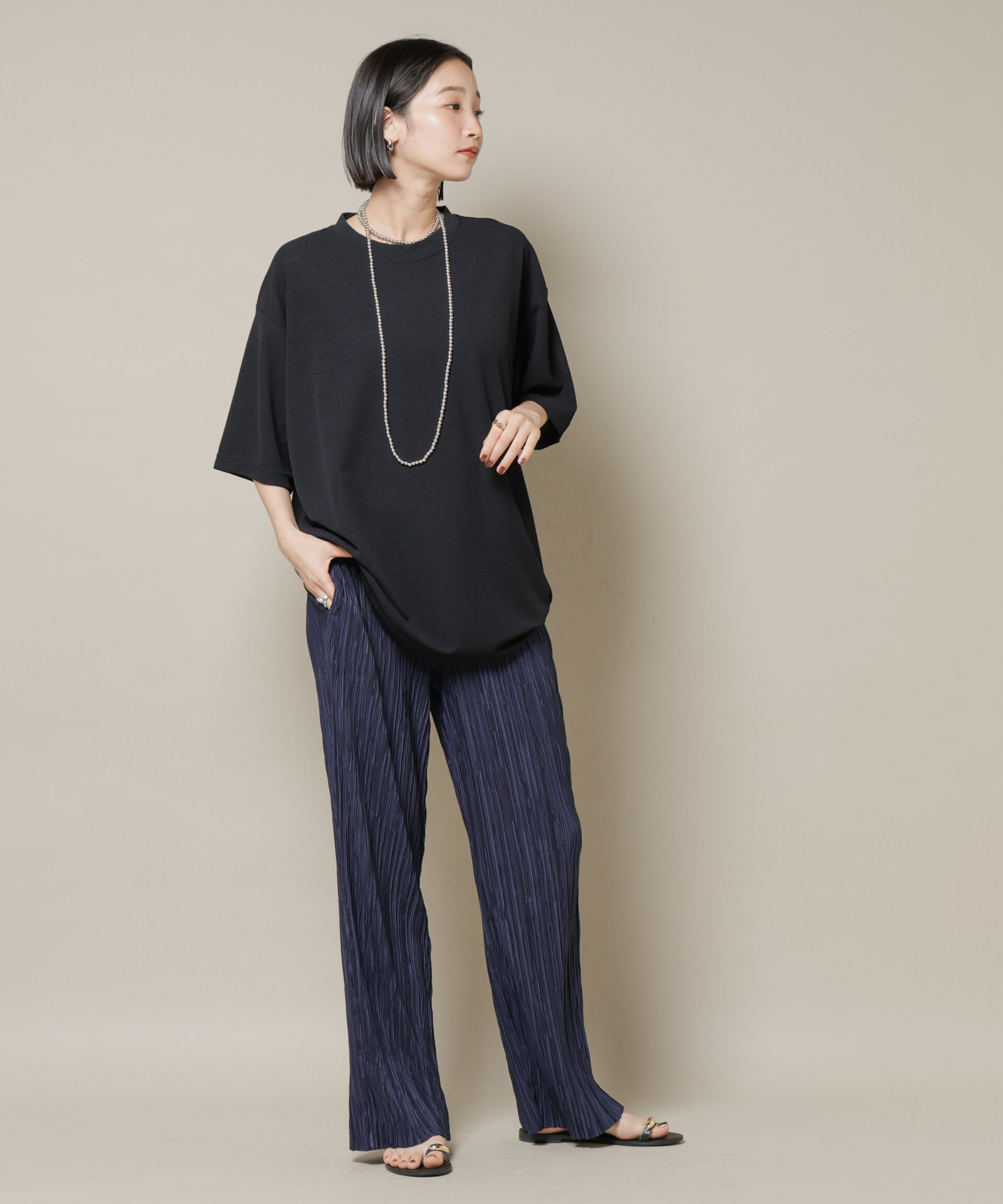 nano･universe「ランダムプリーツカットセミワイドパンツ(セットアップ可)」|チノ|