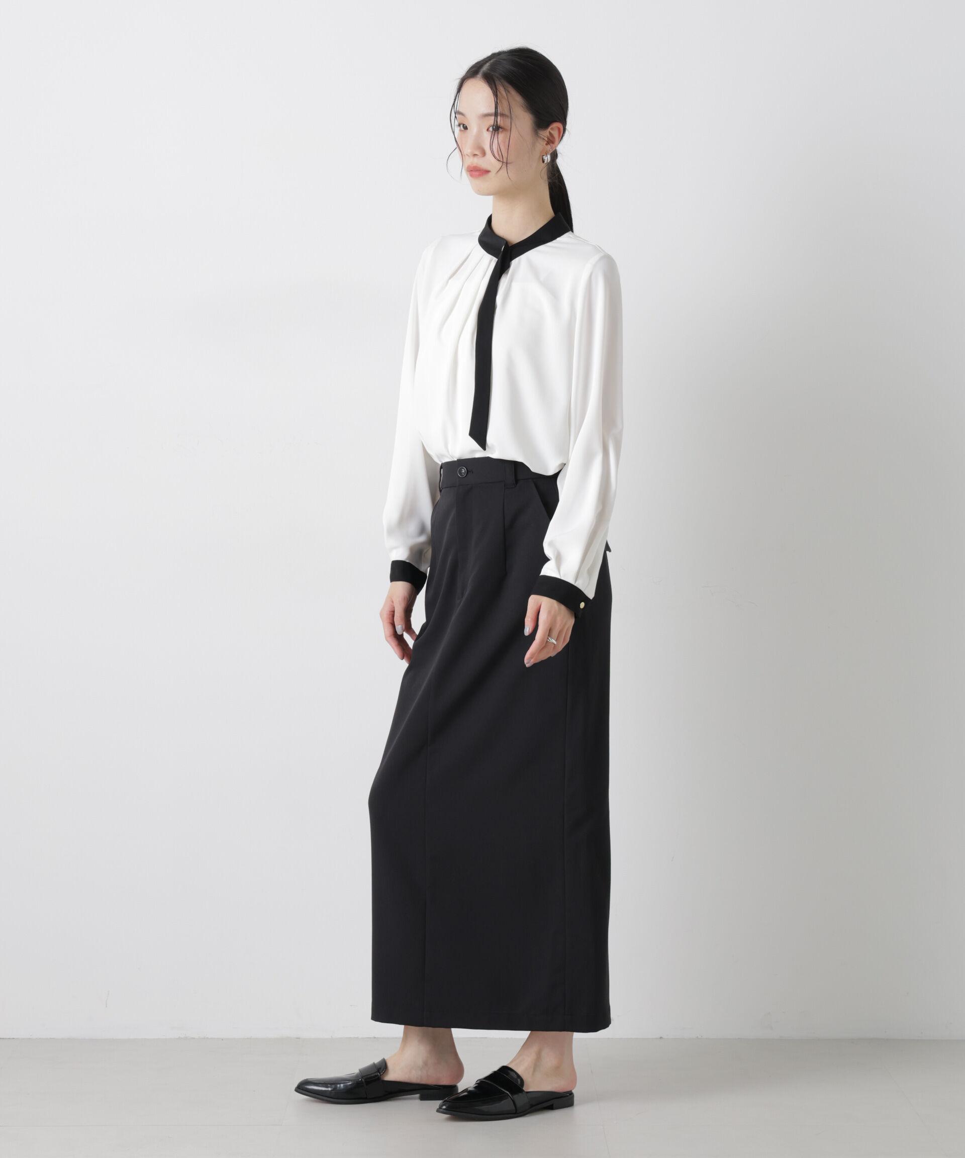 nano･universe「フロントタックバイカラーボータイブラウス」|シャツ・ブラウス|