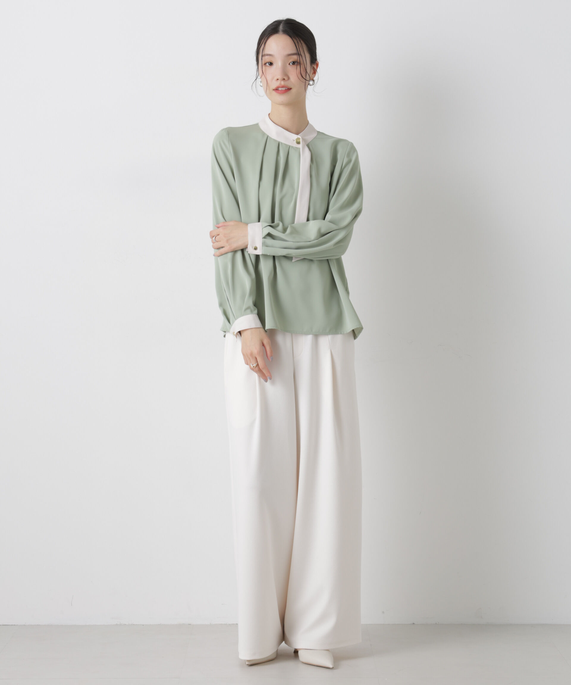 nano･universe「フロントタックバイカラーボータイブラウス」|シャツ・ブラウス|