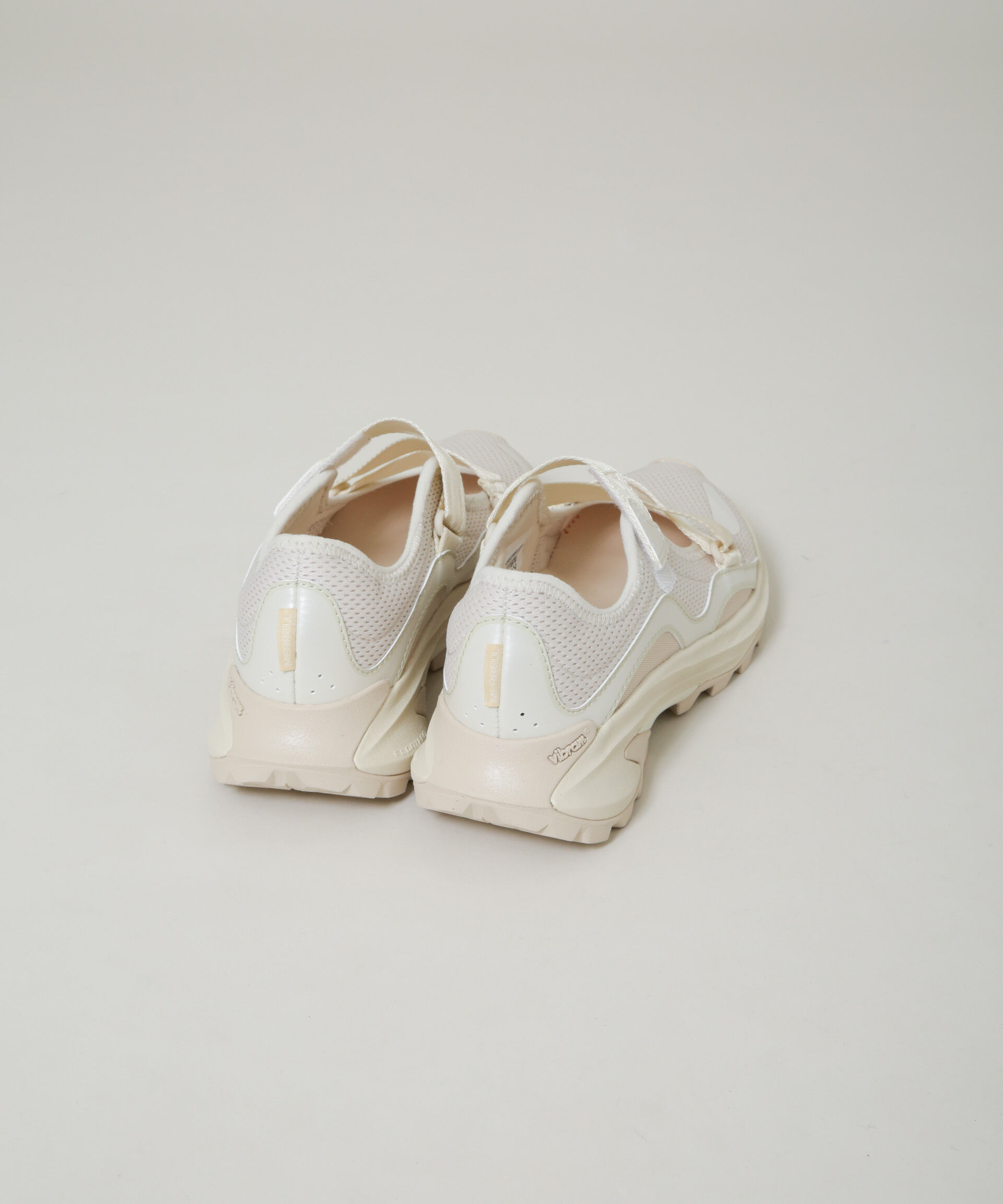 nano･universe「MERRELL/MOAB SPEED 2 MJ SE EGGSHELL」|スニーカー|