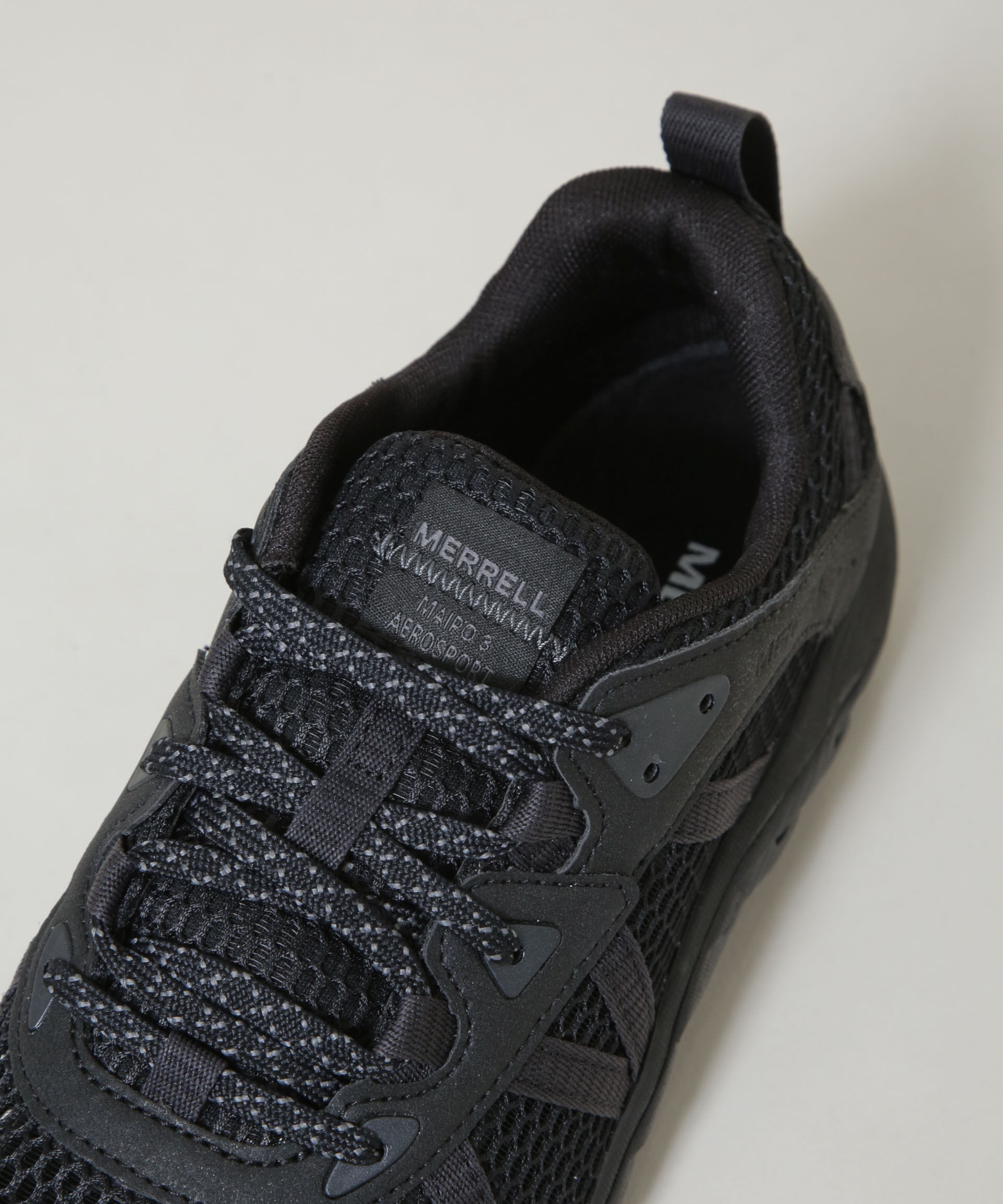 nano･universe「MERRELL/MAIPO 3 AEROSPORT BLACK」|スニーカー|
