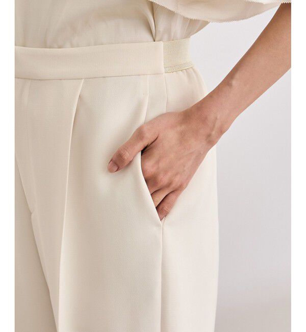 ROPE「【洗える】バックサテンセミフレアパンツ【WEB・一部店舗限定】」|チノ|