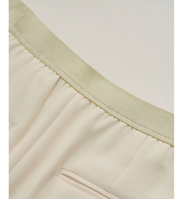 ROPE「【洗える】バックサテンセミフレアパンツ【WEB・一部店舗限定】」|チノ|