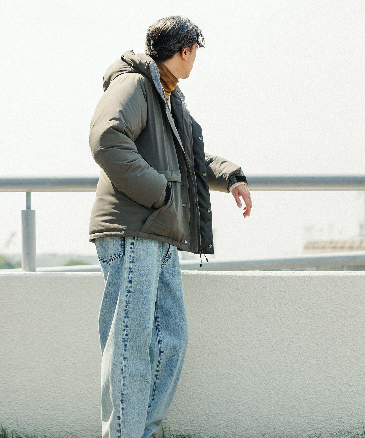 ADAM ET ROPE'「【ALLIED】700FP ショート フーディー ダウンジャケット / ユニセックス」|ダウン|