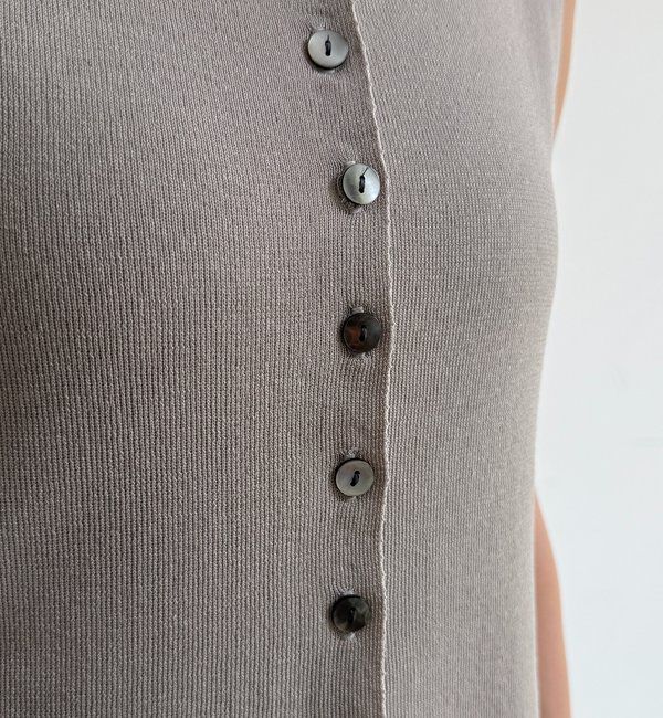  「フロントボタンスクエアニットタンク」|ニット・セーター|