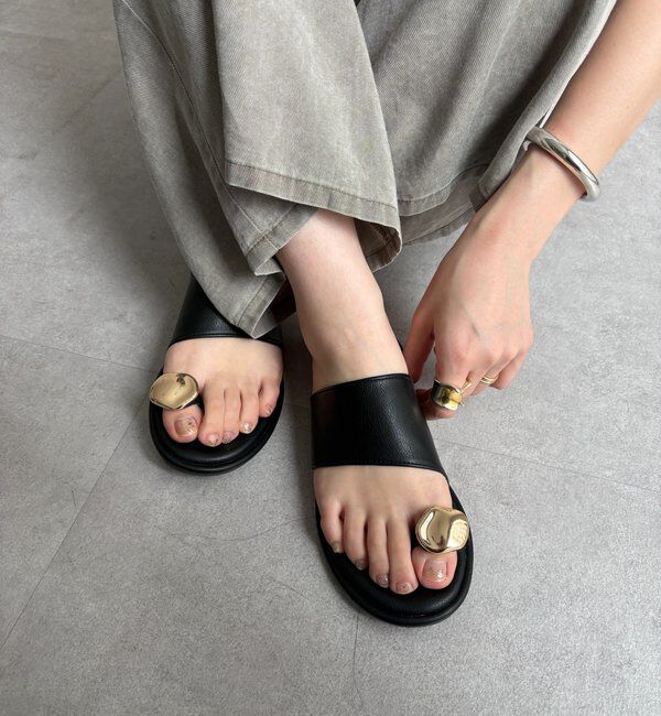  「GOLDモチーフトングサンダル」|その他|