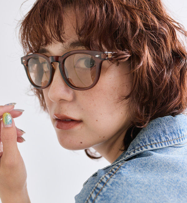  「【室内外で雰囲気を変えれる】調光サングラス」|サングラス|