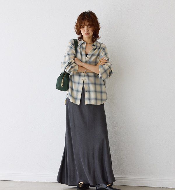  「【セットアップ可】ドレーピーデニムバイアススカート」|スカート|