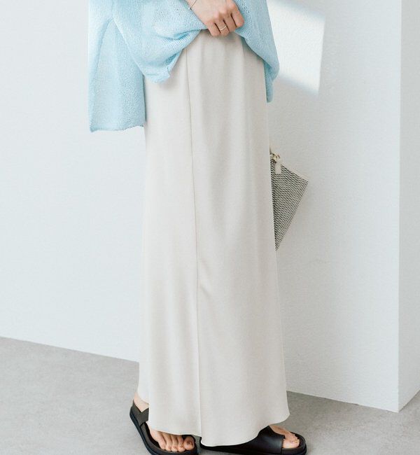  「予約【ストレスフリーな履き心地】バイアスサテンナロースカート」|スカート|ベージュ