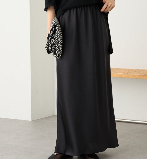  「予約【ストレスフリーな履き心地】バイアスサテンナロースカート」|スカート|ブラック