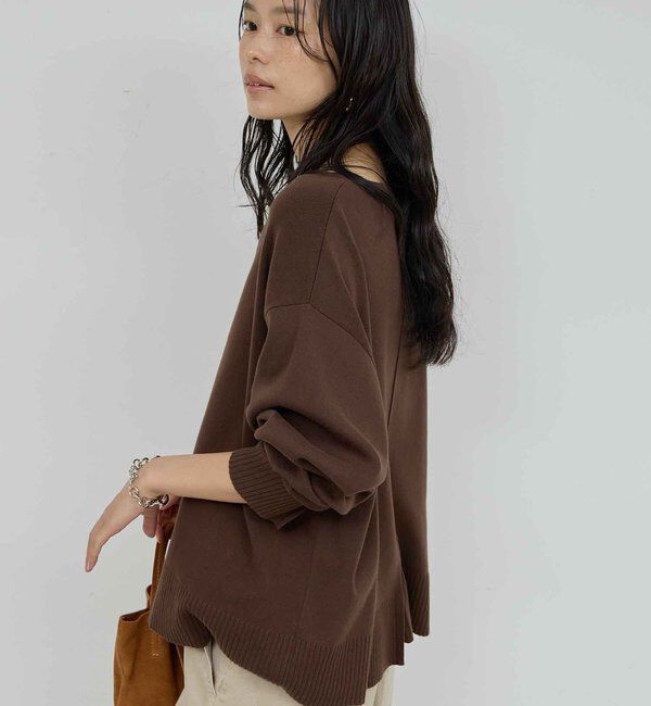  「【CHIKAコラボ】【着やせ&times;時短おしゃれ】タイ付き総針Vネックニット」|ニット・セーター|