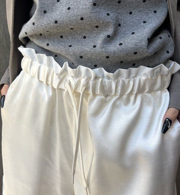  「ダブルウエストサテンロゴショーツ」|チノ|