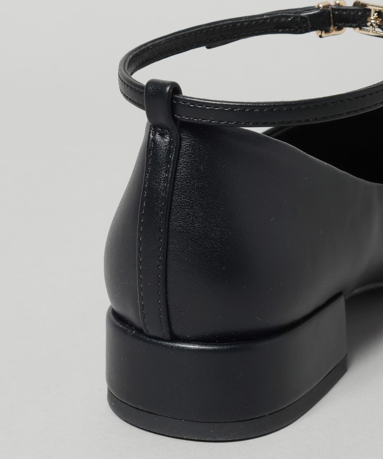 A part by 「スリットストラップシューズ」|パンプス|