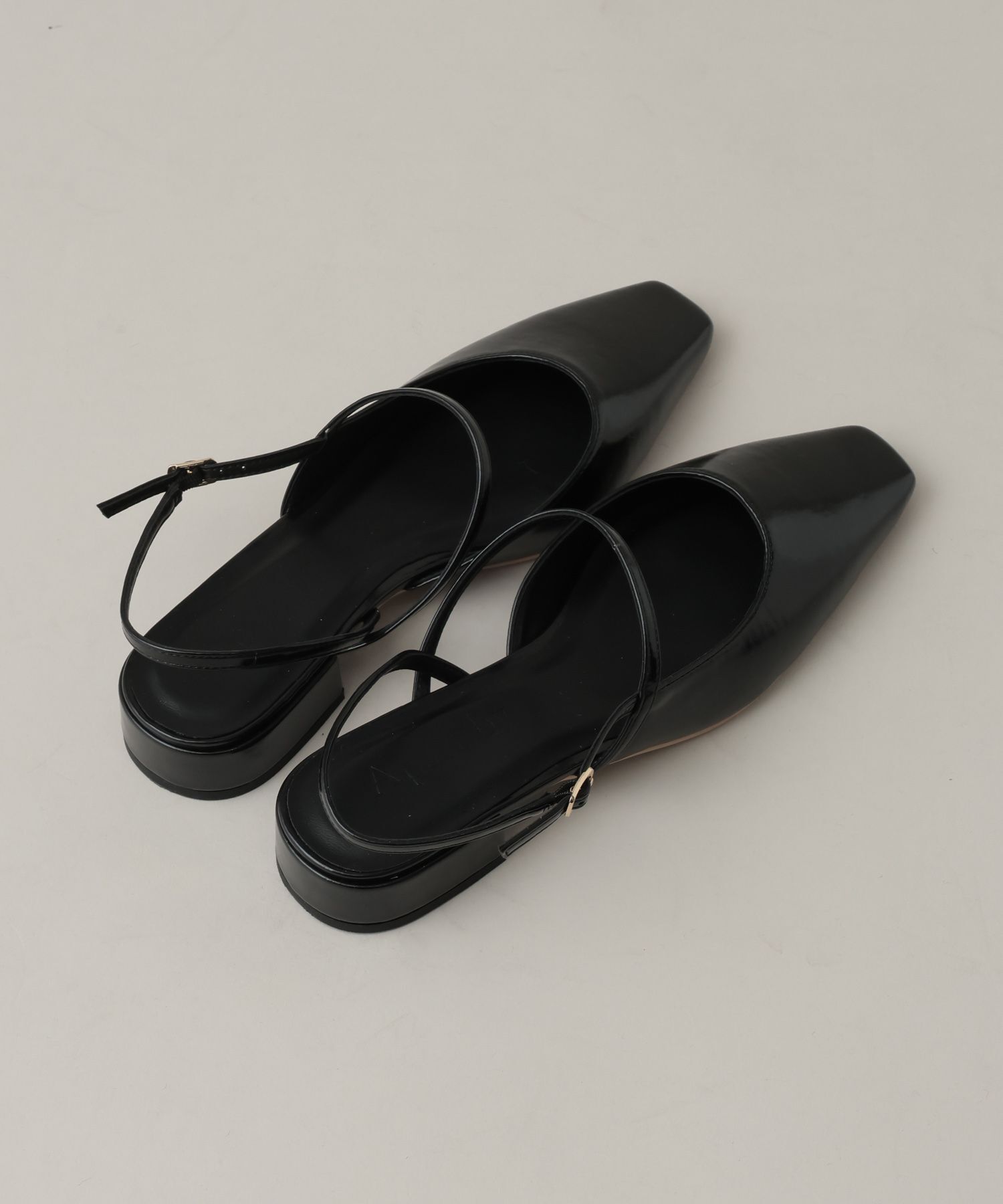 A part by 「 ワンストラップフラットミュール」|その他|