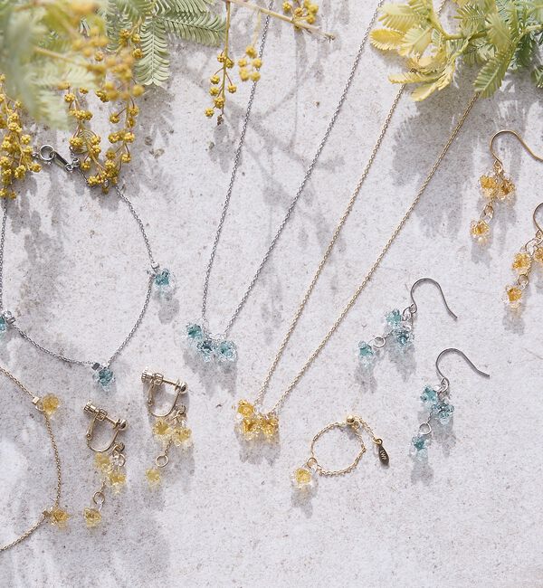 collex「【HARIO Lampwork Factory】ピアス ひとふさのミモザ」|ピアス|