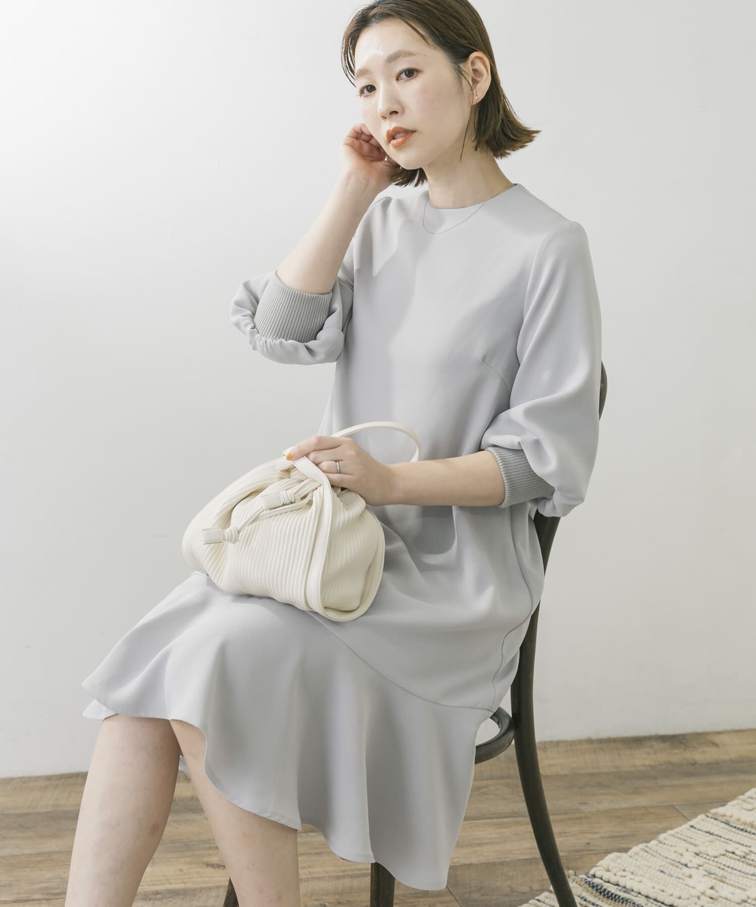 URBAN RESEARCH ROSSO「F by ROSSO　ジョーゼット裾フレアワンピース&there4;」|ワンピース|ライトグレー