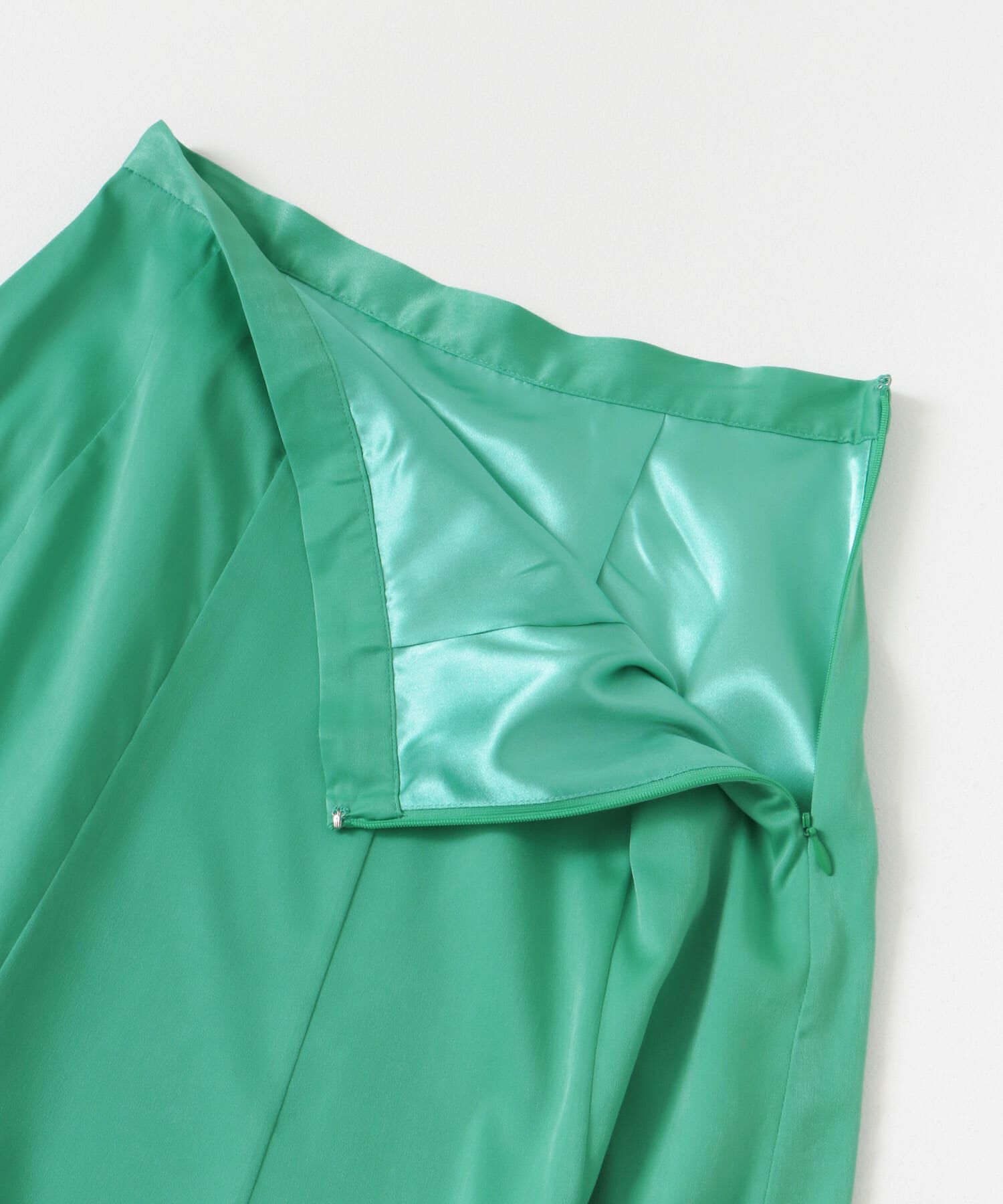 URBAN RESEARCH ROSSO「パネルラインサテンフレアスカート」|スカート|