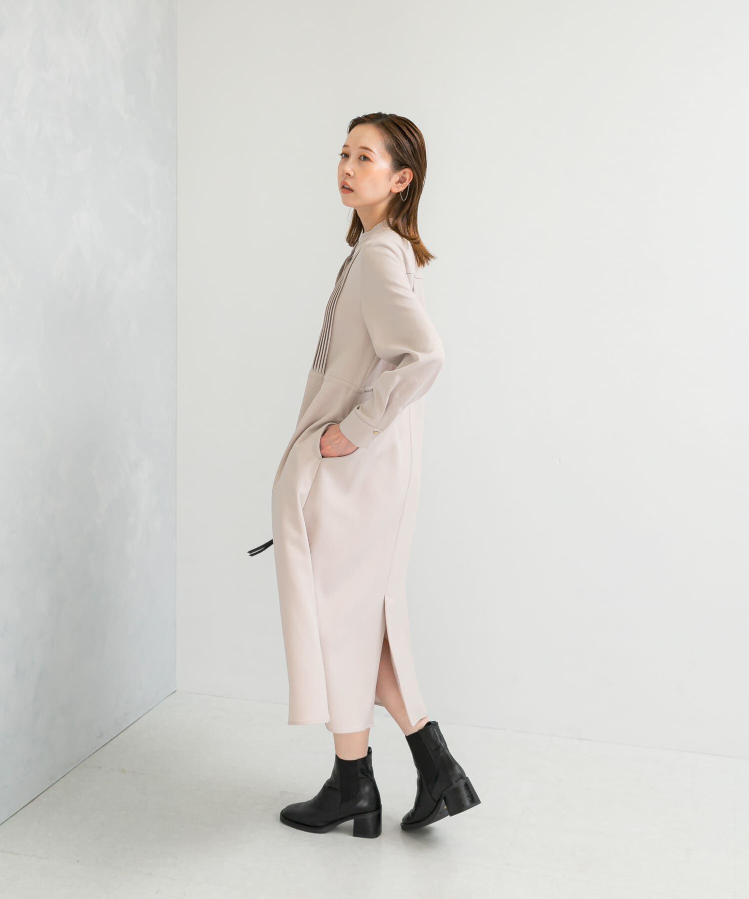 URBAN RESEARCH ROSSO「ピンタックストレートワンピース」|ワンピース|