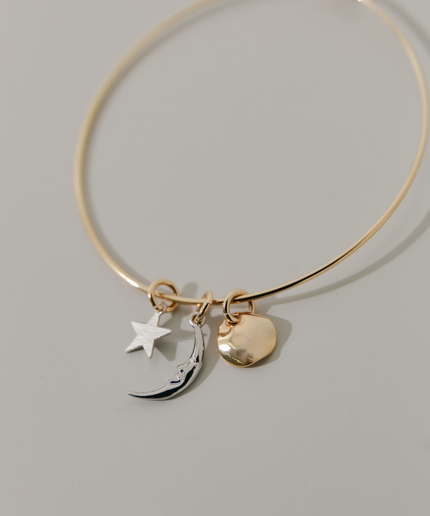 SMELLY「ミックスチャームバングル」|ブレスレット・バングル|