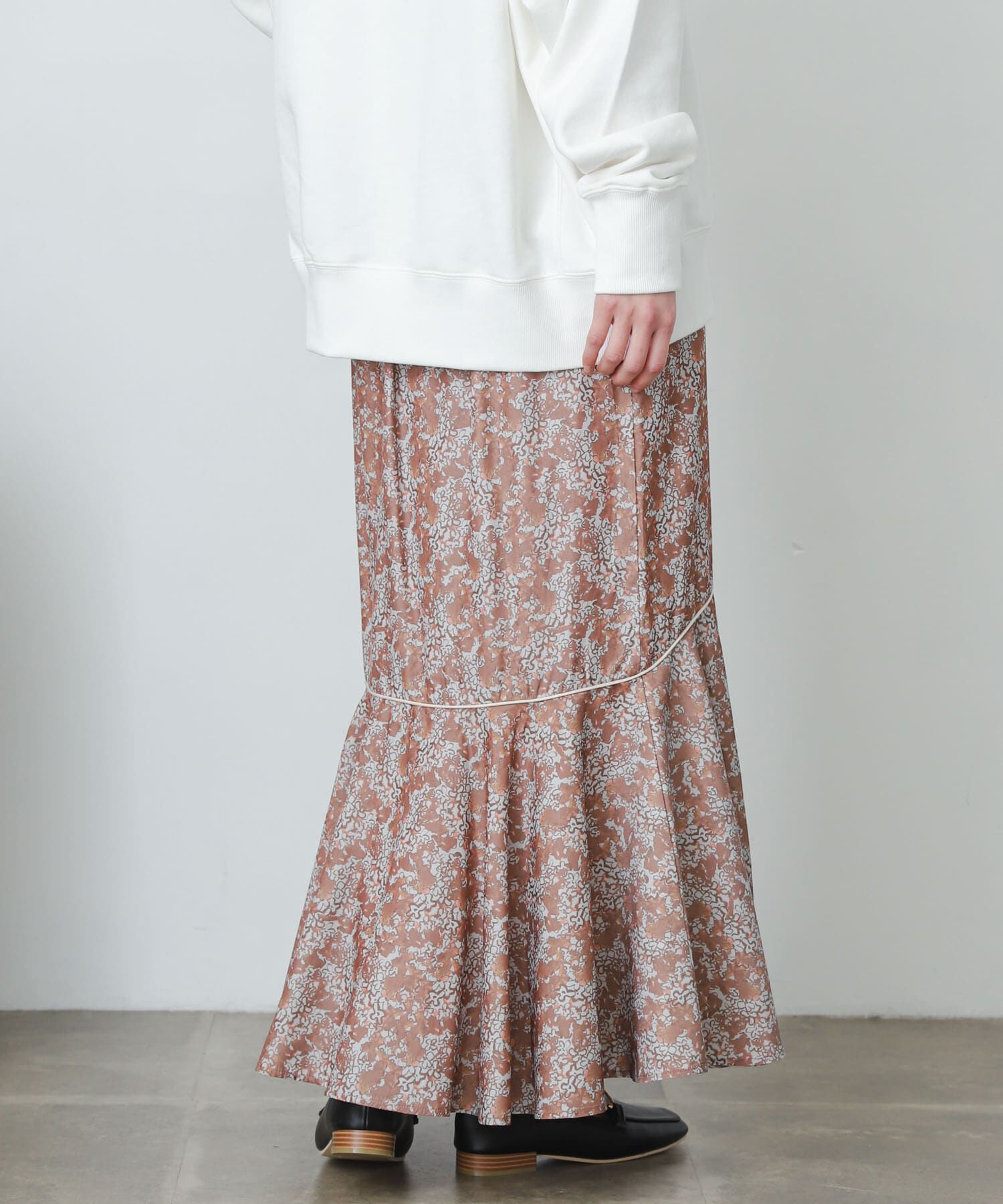 SENSE OF PLACE by URBAN RESEARCH「アートフラワーマーメイドスカート」|スカート|