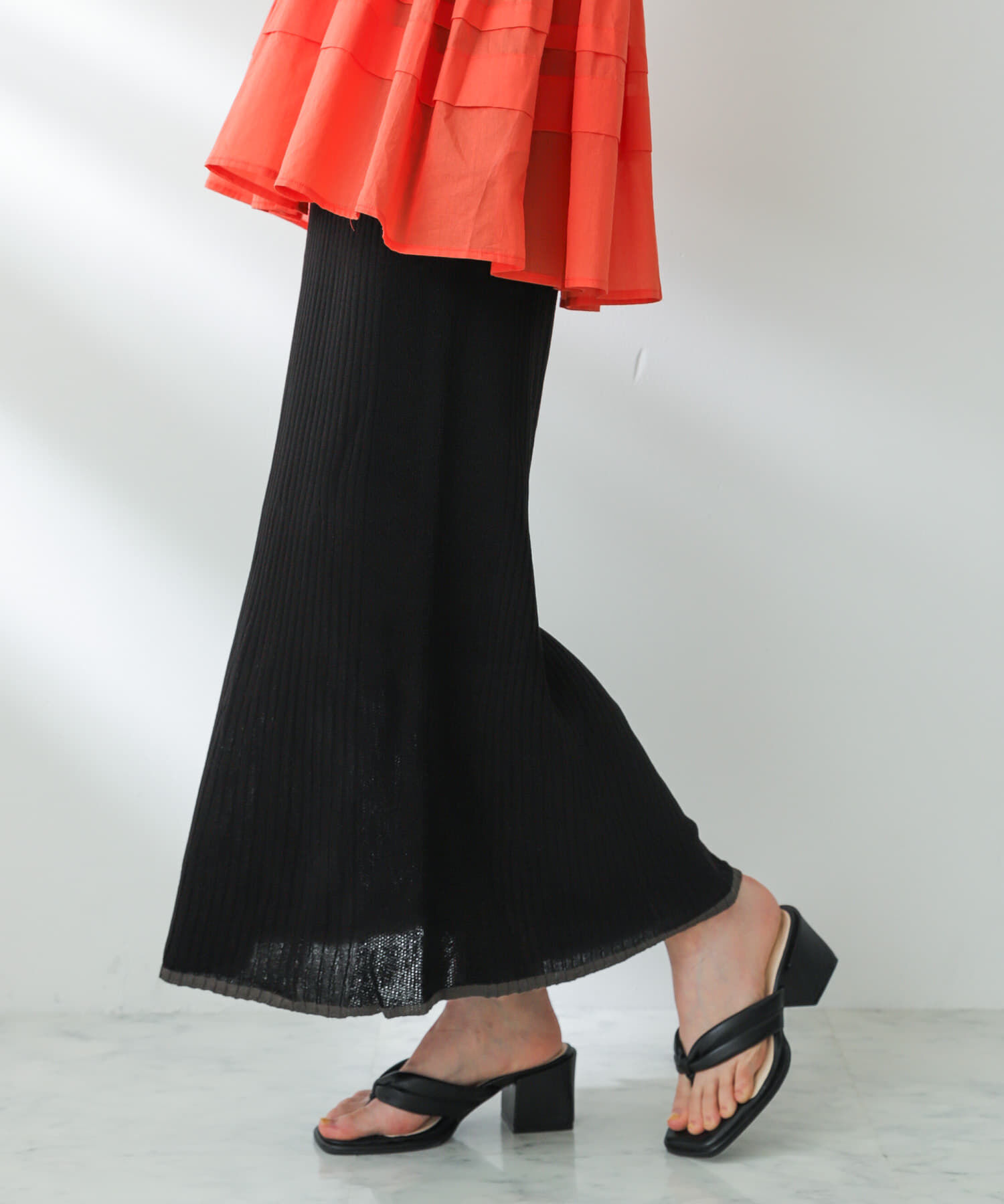 SENSE OF PLACE by URBAN RESEARCH「トリミングナローニットスカート」|スカート|ブラック