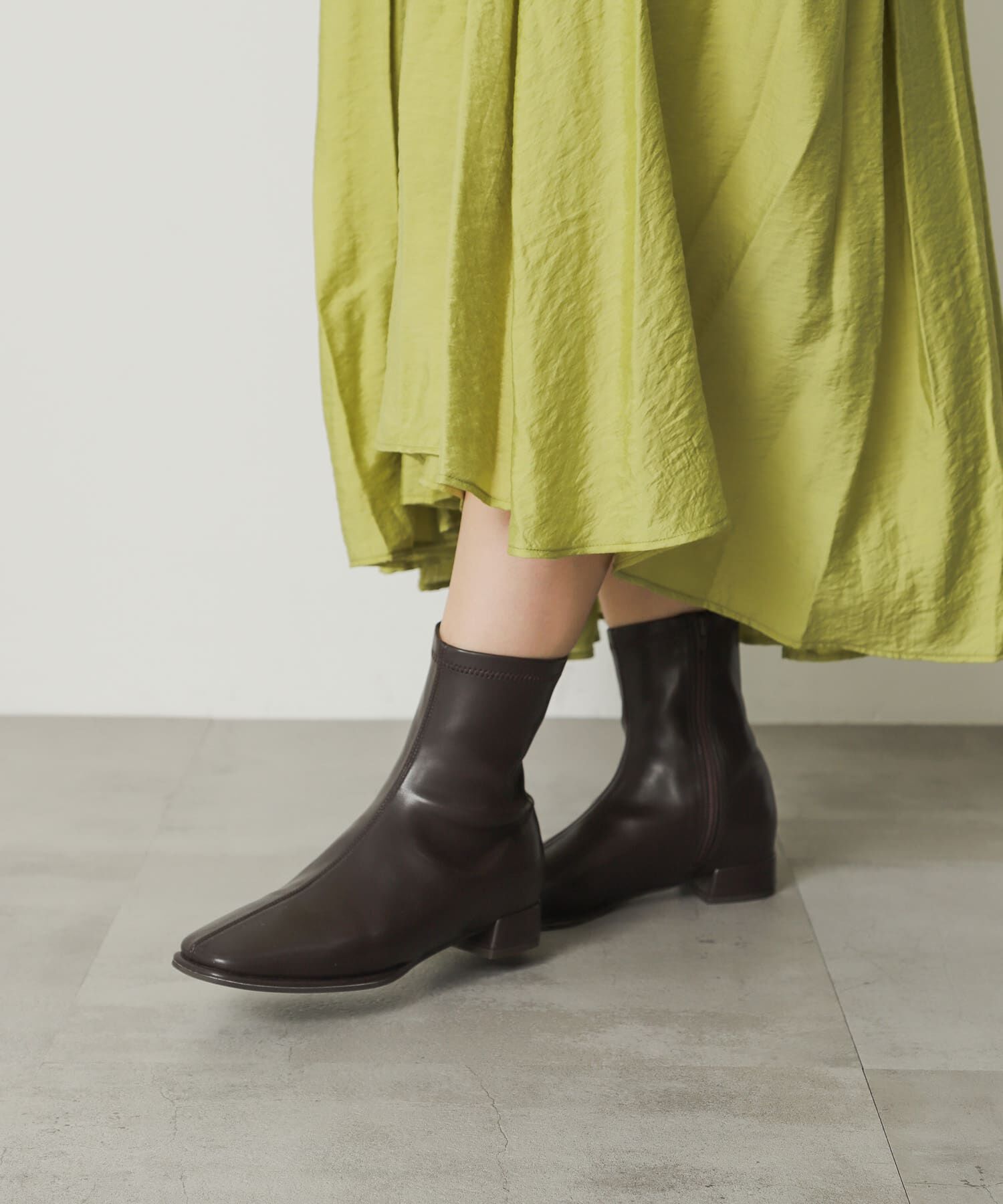 SENSE OF PLACE by URBAN RESEARCH「『4ｻｲｽﾞ展開』『晴雨兼用』ｽｸｴｱﾄｳｾﾝﾀｰｼｰﾑｽﾄﾚｯﾁﾛ」|ショートブーツ|
