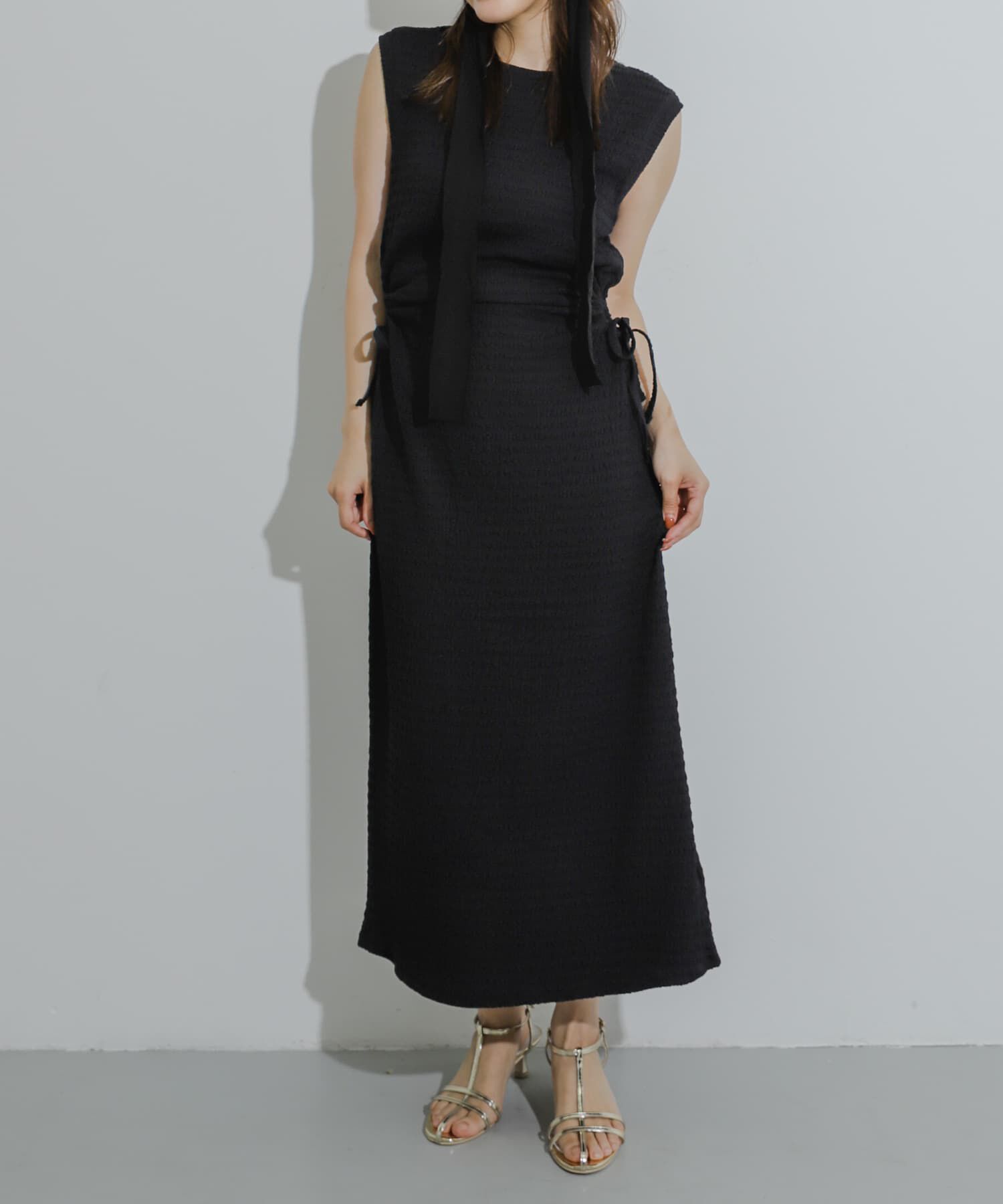 SENSE OF PLACE by URBAN RESEARCH「サイドホールジャガードカットワンピース」|ワンピース|